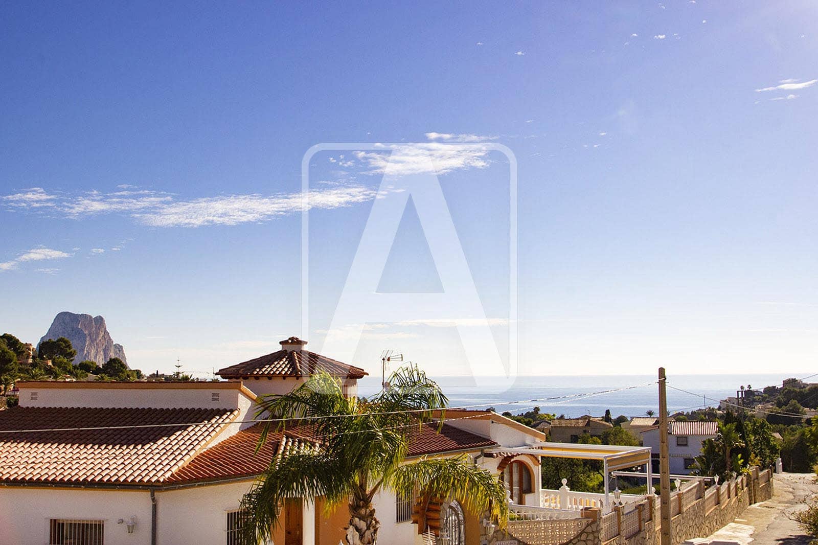 5 bedroom Villa for sale in Calpe / Calp with pool garage - € 649,000 (Ref: 4313789)