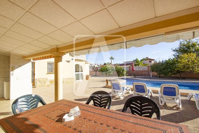 5 quarto Moradia para venda em Calpe / Calp com piscina garagem - 649 000 € (Ref: 4313789)