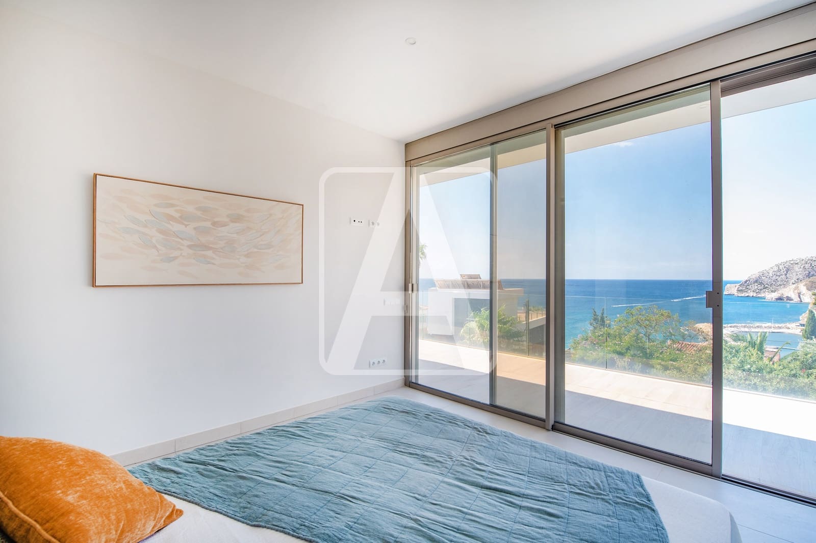 6 quarto Moradia para venda em Calpe / Calp com piscina garagem - 2 200 000 € (Ref: 4390042)