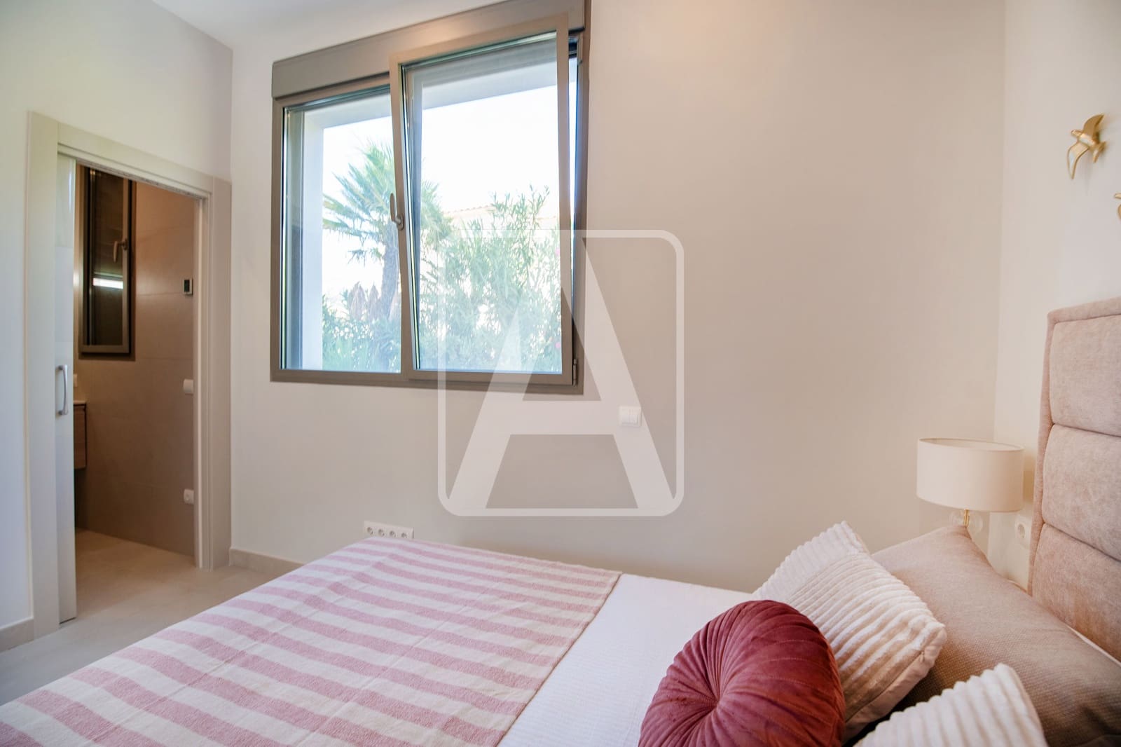 6 quarto Moradia para venda em Calpe / Calp com piscina garagem - 2 200 000 € (Ref: 4390042)