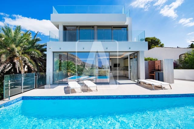 6 quarto Moradia para venda em Calpe / Calp com piscina garagem - 2 200 000 € (Ref: 4390042)