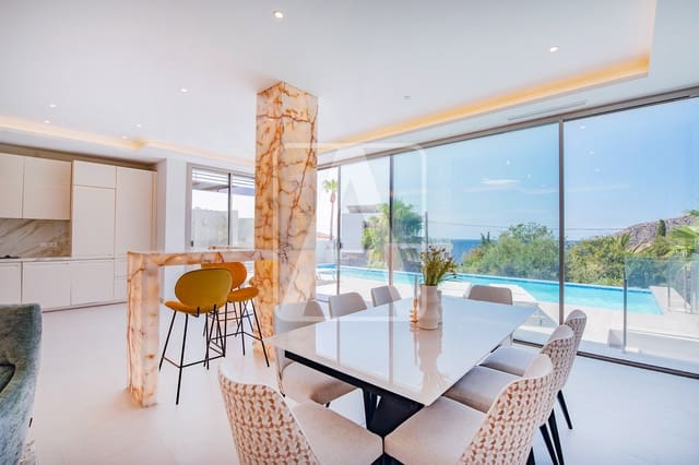 6 quarto Moradia para venda em Calpe / Calp com piscina garagem - 2 200 000 € (Ref: 4390042)