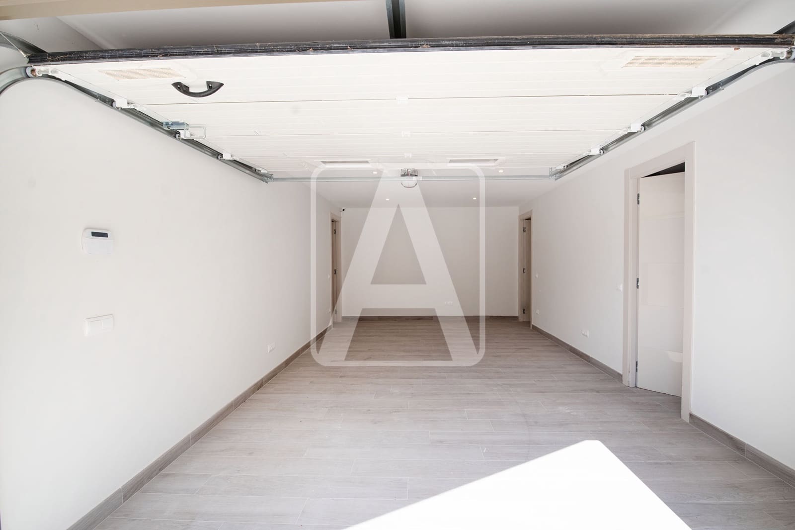 6 quarto Moradia para venda em Calpe / Calp com piscina garagem - 2 200 000 € (Ref: 4390042)