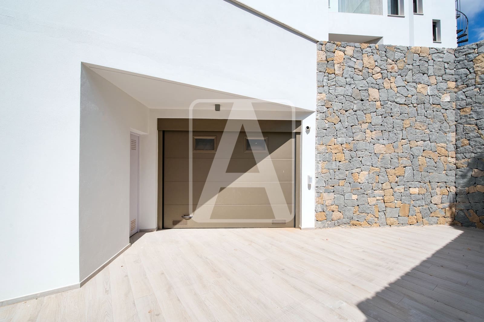 6 quarto Moradia para venda em Calpe / Calp com piscina garagem - 2 200 000 € (Ref: 4390042)