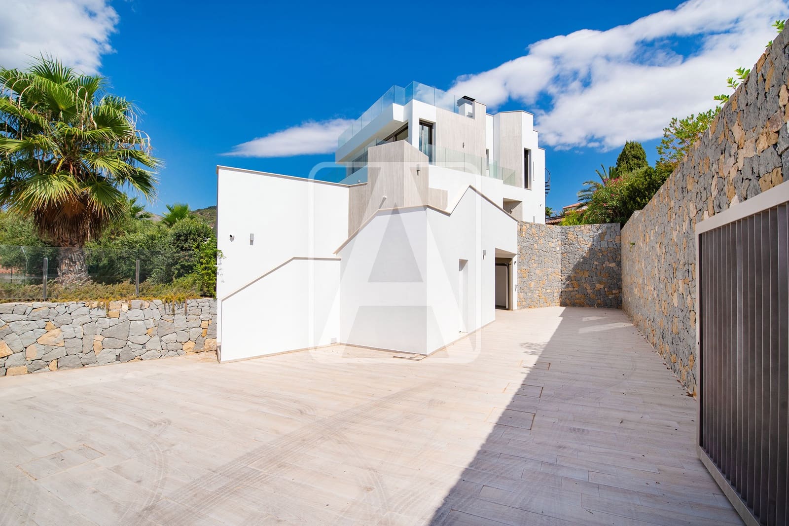 6 quarto Moradia para venda em Calpe / Calp com piscina garagem - 2 200 000 € (Ref: 4390042)