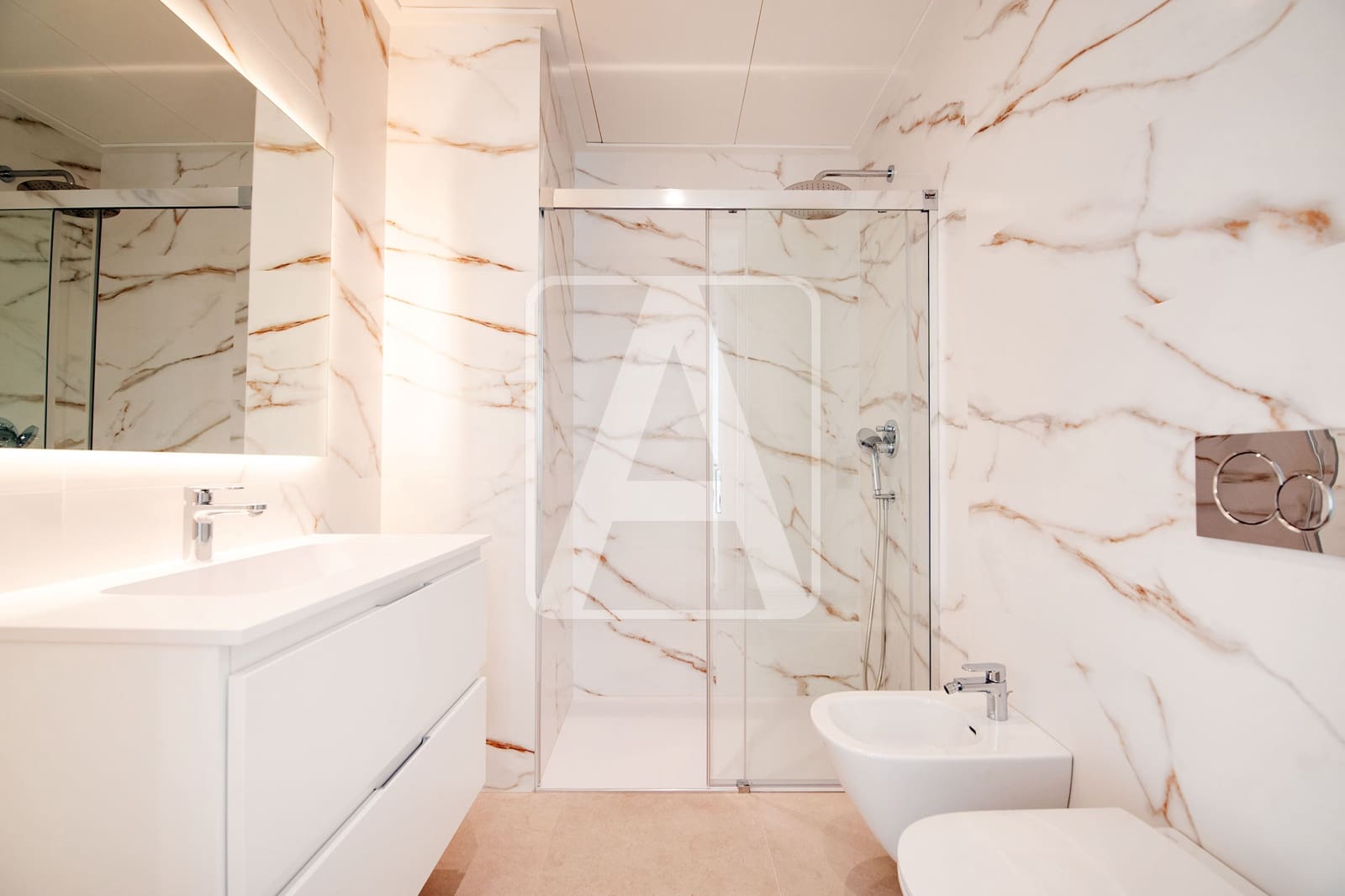 5 bedroom Villa for sale in Calpe / Calp with garage - € 3,900,000 (Ref: 4390043)