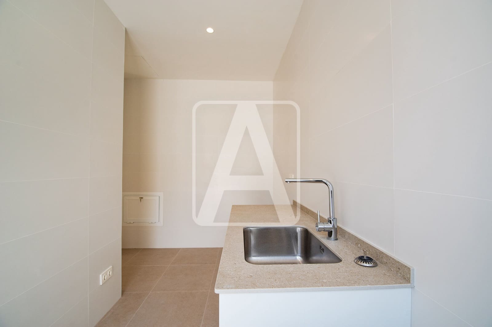 5 bedroom Villa for sale in Calpe / Calp with garage - € 3,900,000 (Ref: 4390043)