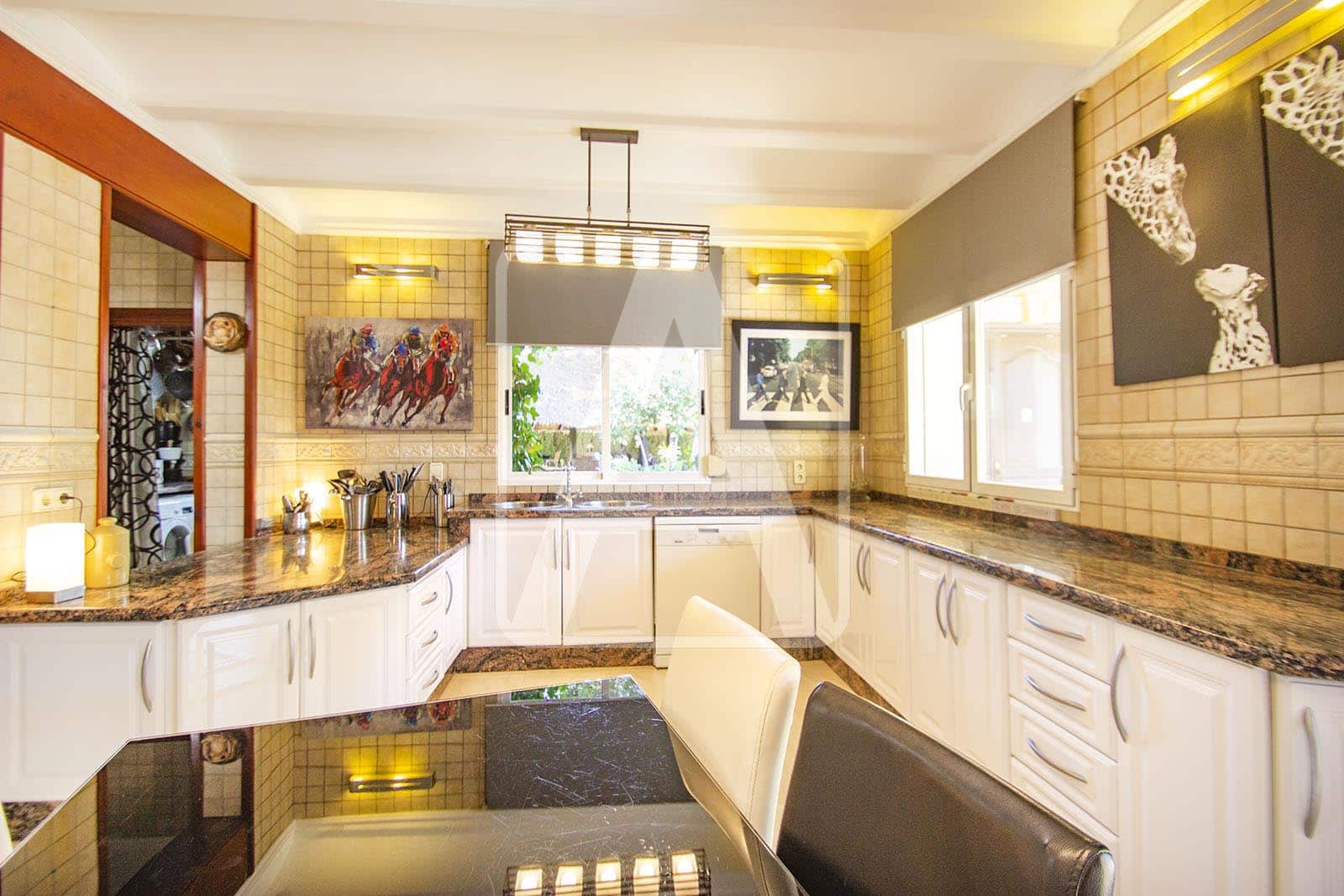 4 soveværelse Finca/Landehus til salg i Calpe / Calp med swimmingpool garage - € 2.250.000 (Ref: 4485541)