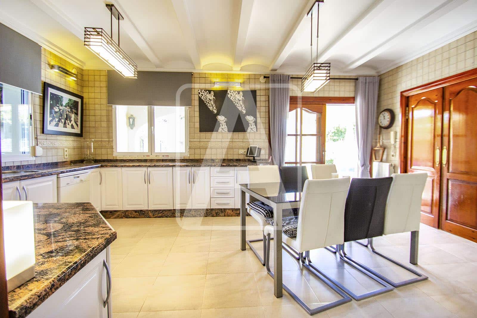 4 soveværelse Finca/Landehus til salg i Calpe / Calp med swimmingpool garage - € 2.250.000 (Ref: 4485541)