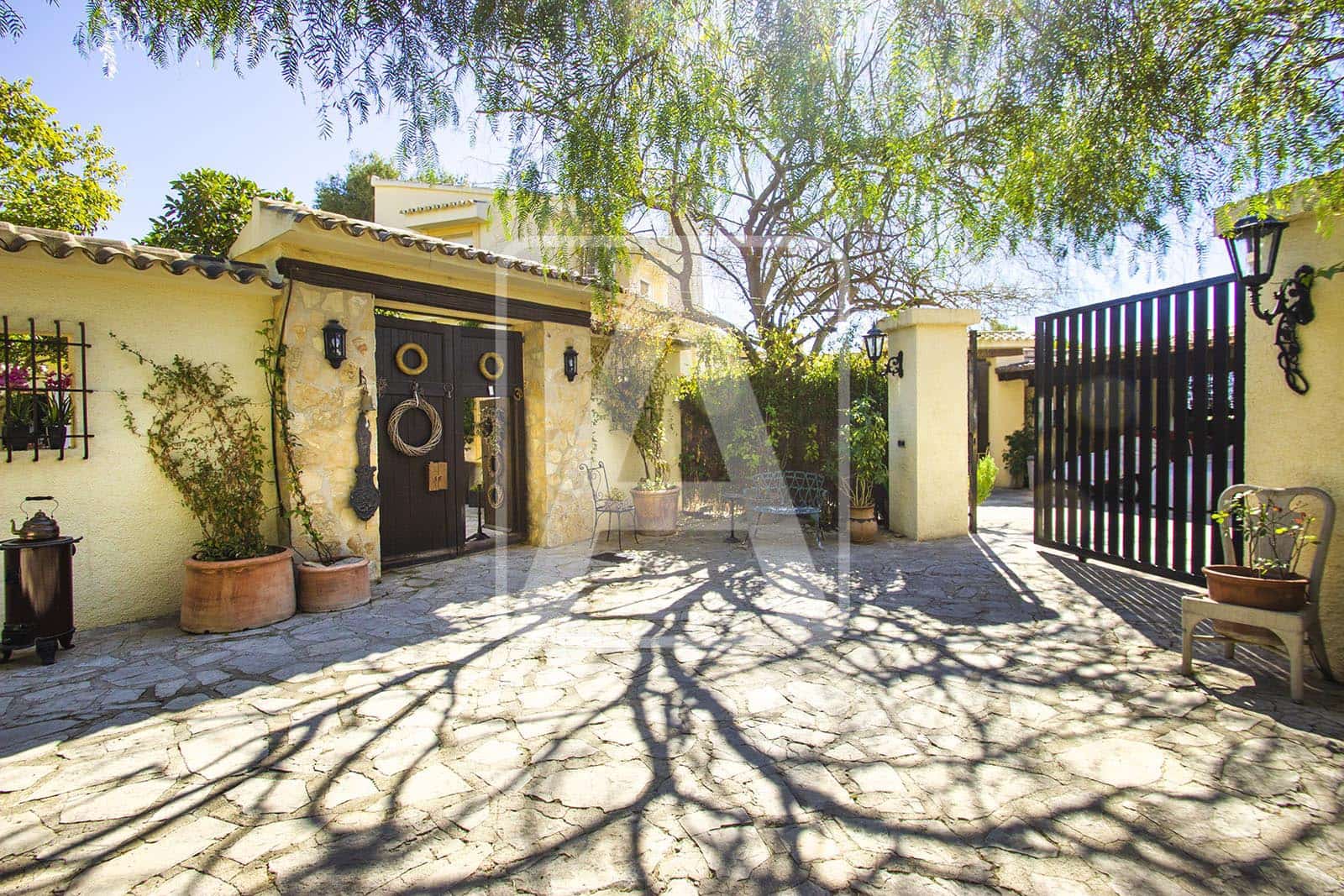 4 soveværelse Finca/Landehus til salg i Calpe / Calp med swimmingpool garage - € 2.250.000 (Ref: 4485541)