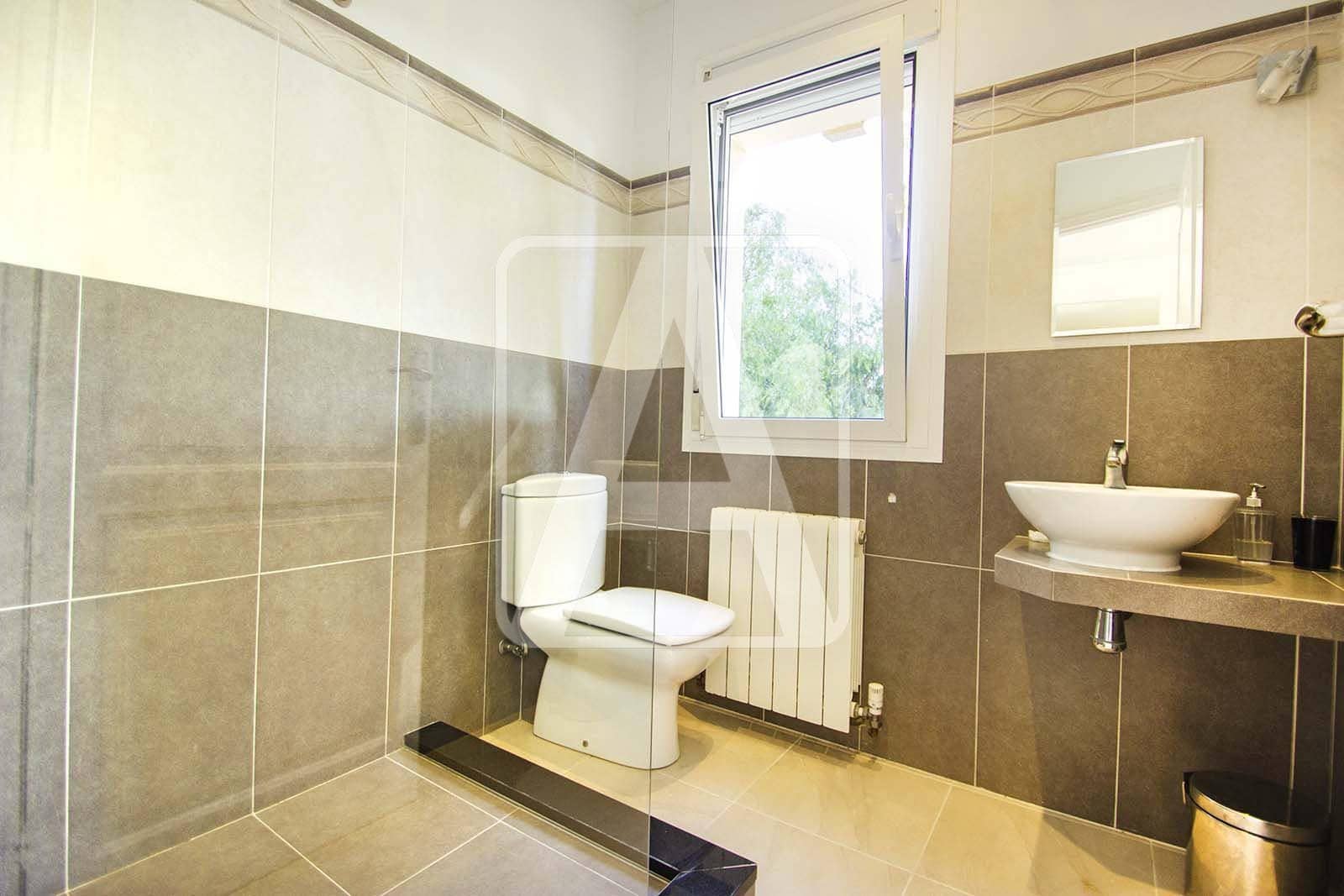 4 soveværelse Finca/Landehus til salg i Calpe / Calp med swimmingpool garage - € 2.250.000 (Ref: 4485541)