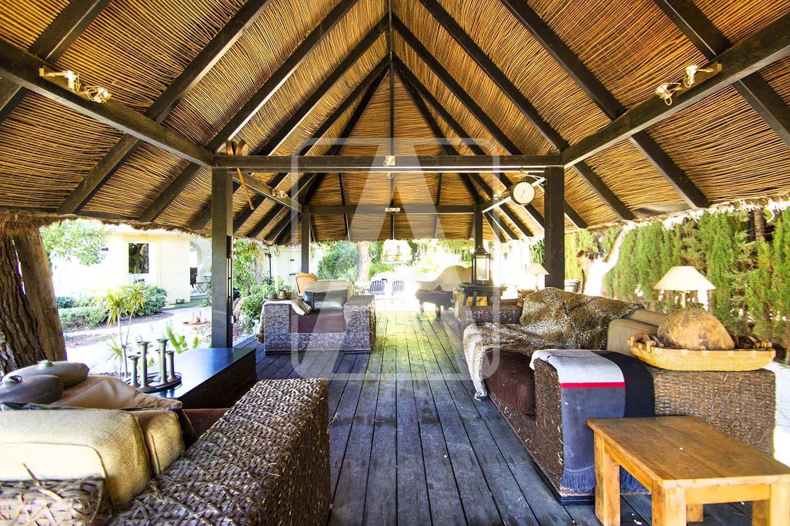 4 soveværelse Finca/Landehus til salg i Calpe / Calp med swimmingpool garage - € 2.250.000 (Ref: 4485541)