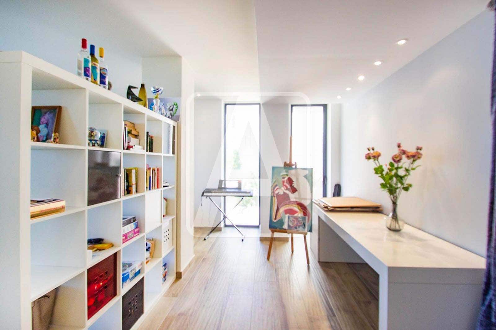 4 bedroom Villa for sale in Altea with pool garage - € 2,650,000 (Ref: 4640012)