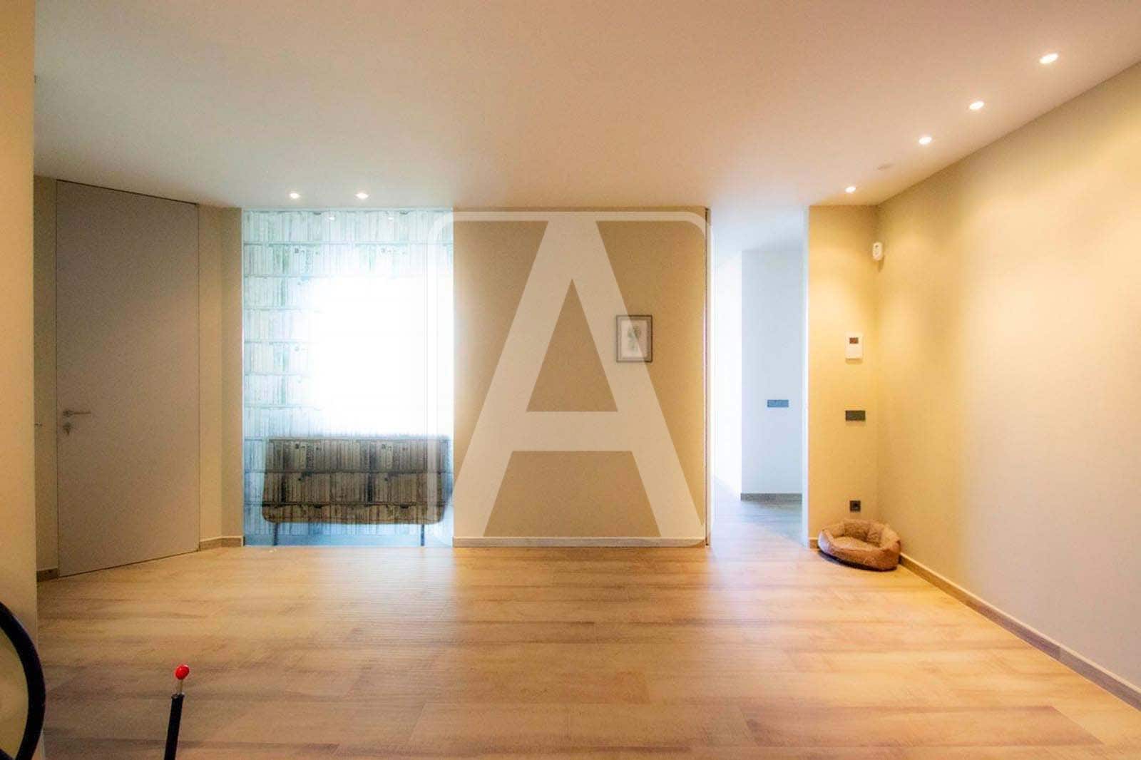 4 bedroom Villa for sale in Altea with pool garage - € 2,650,000 (Ref: 4640012)