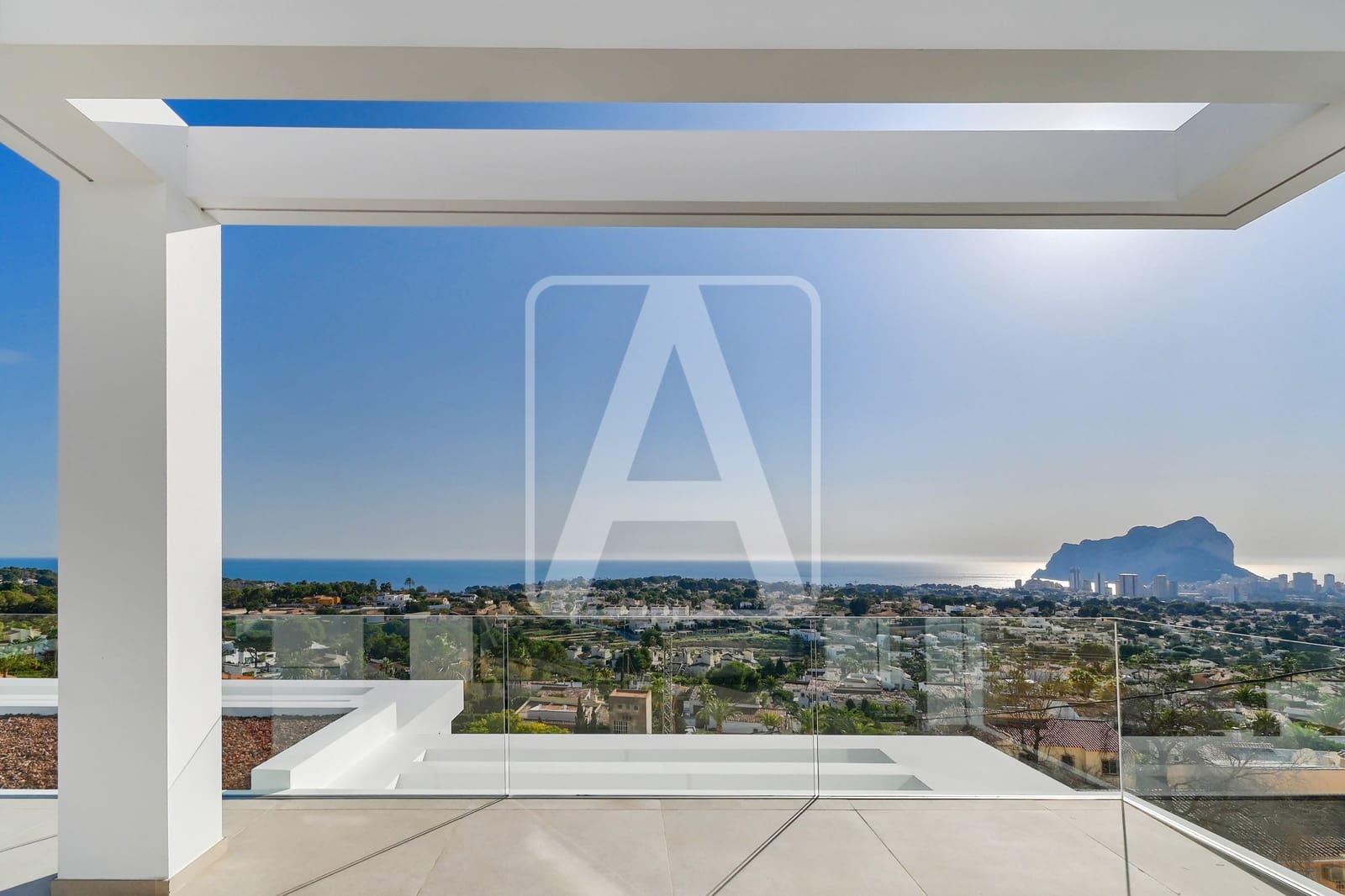 3 Zimmer Villa zu verkaufen in Calpe / Calp mit Pool Garage - 1.985.000 € (Ref: 4891330)