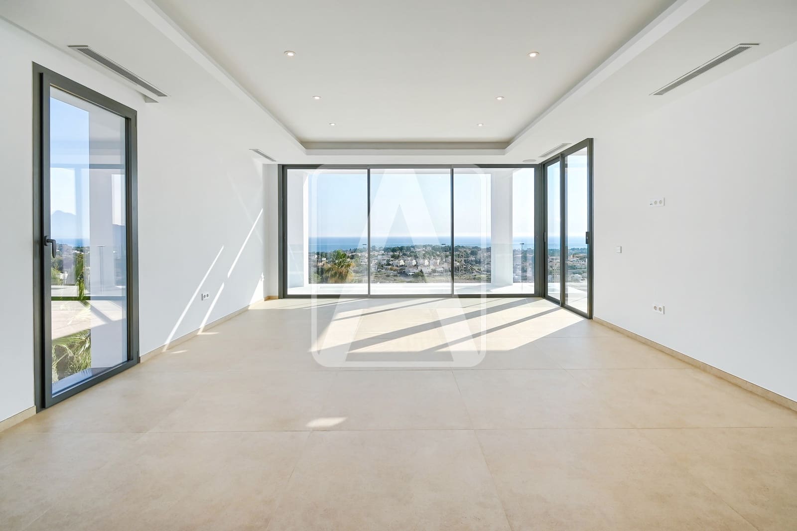 3 Zimmer Villa zu verkaufen in Calpe / Calp mit Pool Garage - 1.985.000 € (Ref: 4891330)