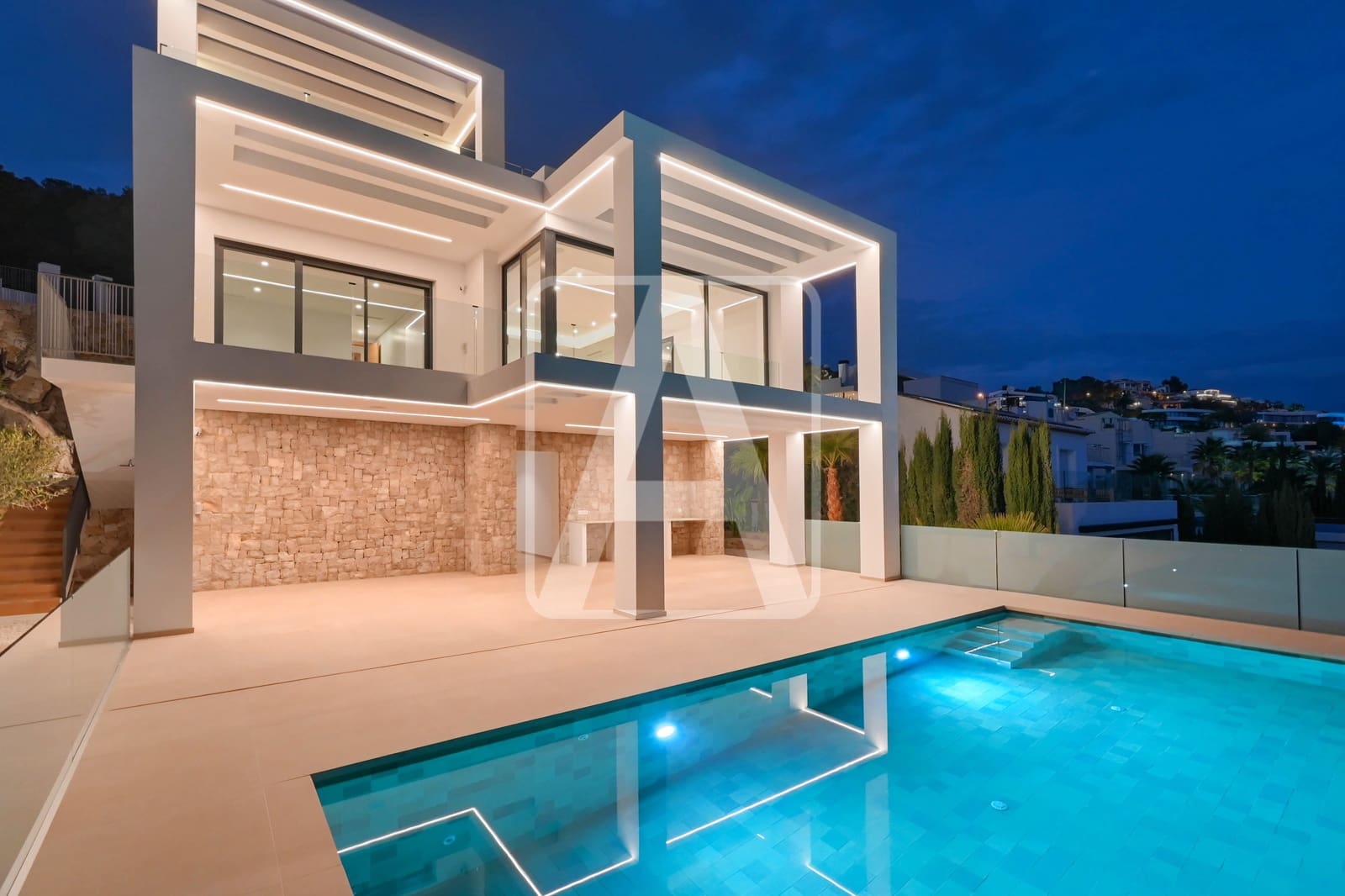 3 Zimmer Villa zu verkaufen in Calpe / Calp mit Pool Garage - 1.985.000 € (Ref: 4891330)