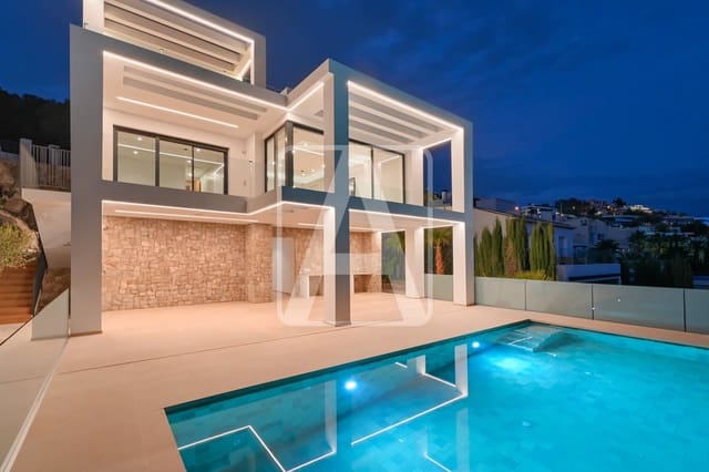 3 Zimmer Villa zu verkaufen in Calpe / Calp mit Pool Garage - 1.985.000 € (Ref: 4891330)