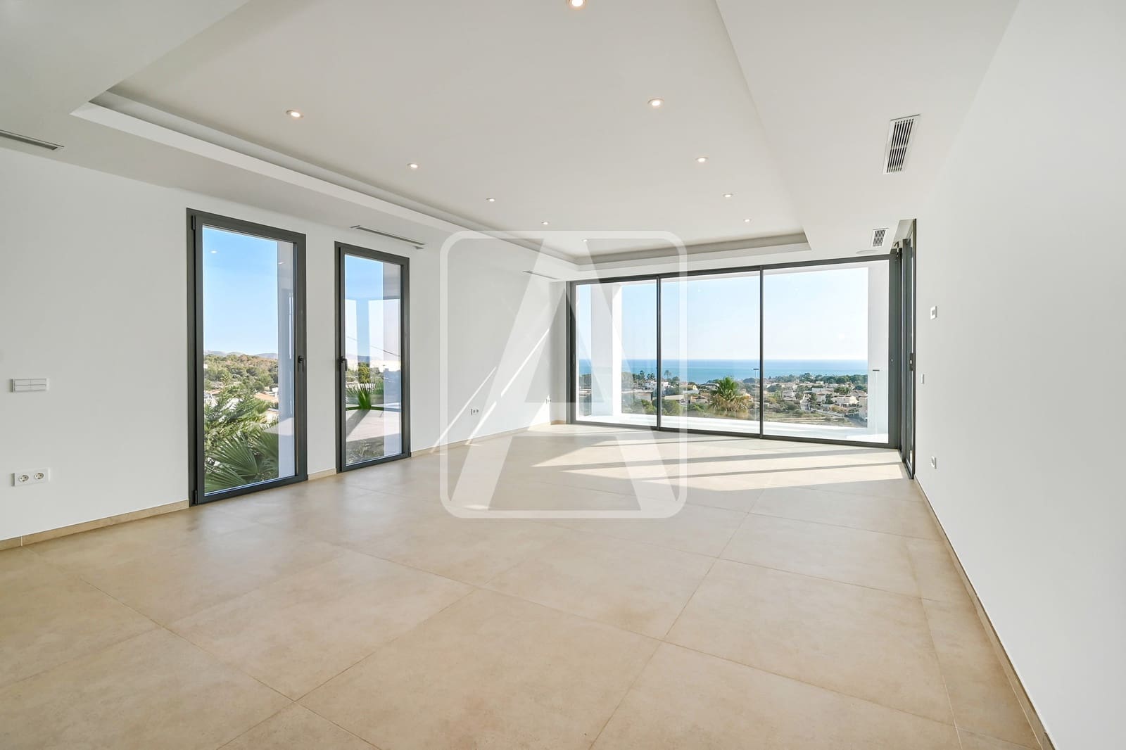 3 Zimmer Villa zu verkaufen in Calpe / Calp mit Pool Garage - 1.985.000 € (Ref: 4891330)