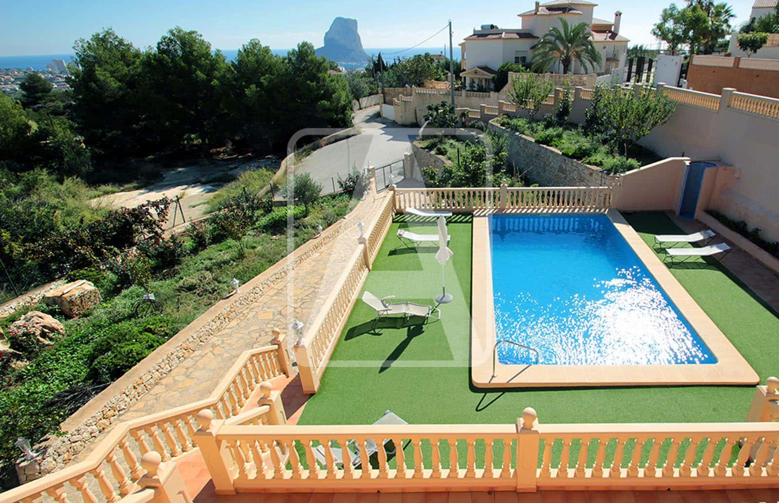 4 Zimmer Villa zu verkaufen in Calpe / Calp mit Pool Garage - 664.000 € (Ref: 4995132)