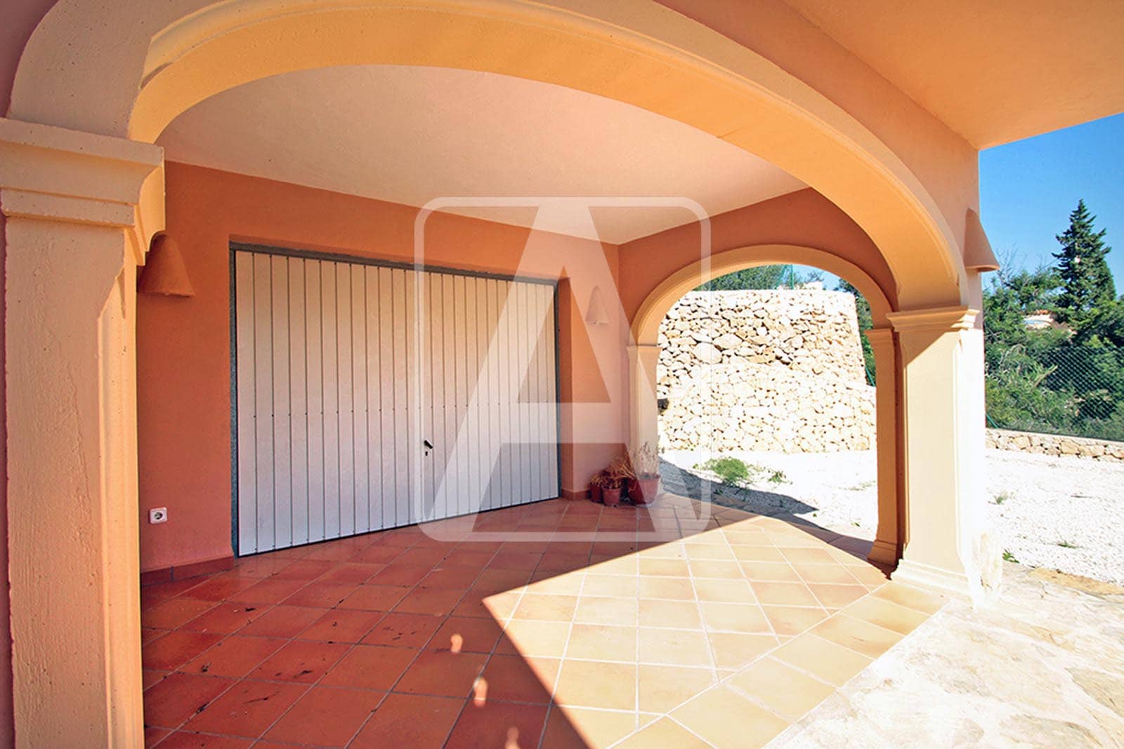 4 Zimmer Villa zu verkaufen in Calpe / Calp mit Pool Garage - 664.000 € (Ref: 4995132)