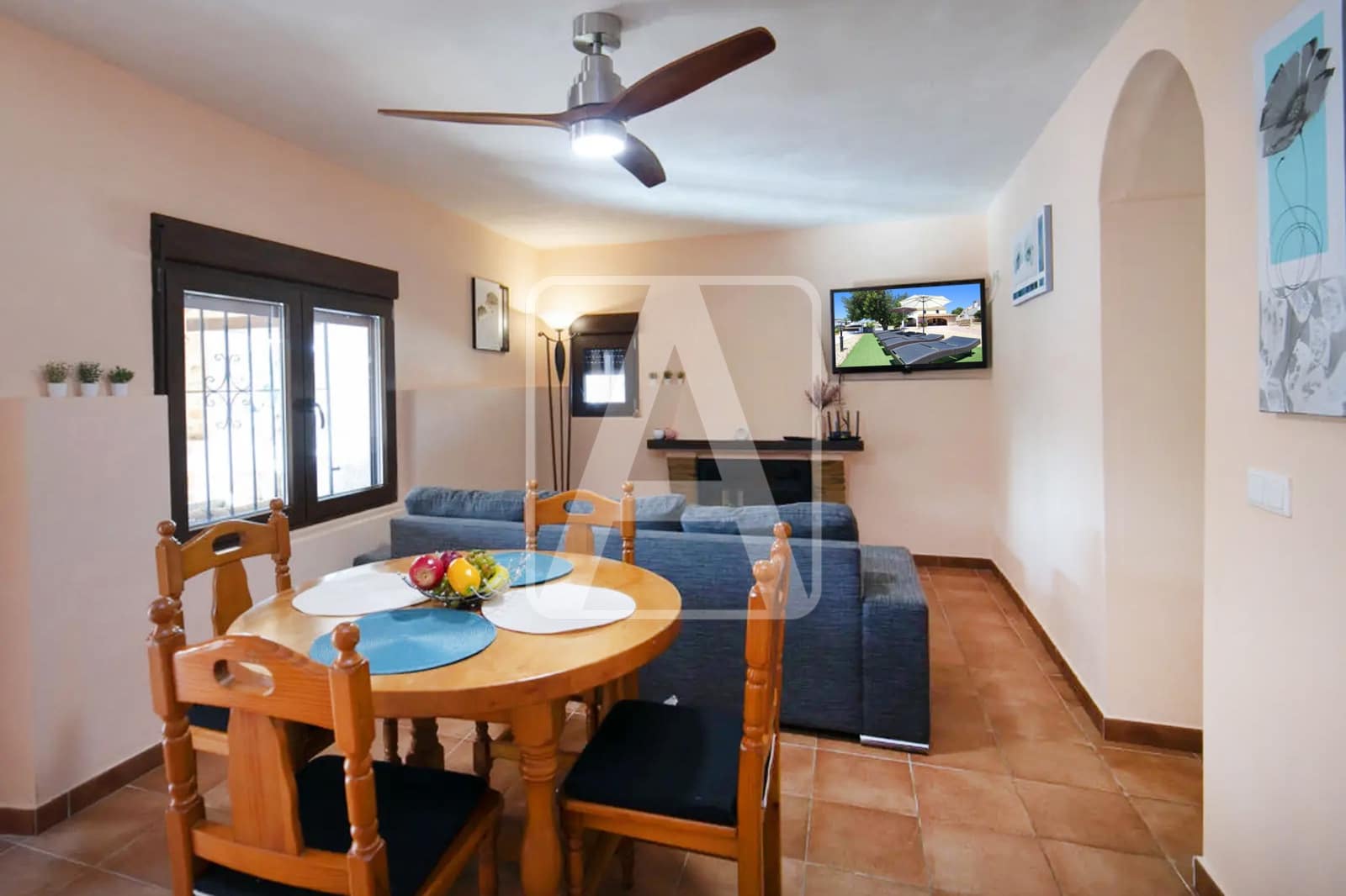 5 bedroom Villa for sale in Calpe / Calp with pool garage - € 766,000 (Ref: 5152839)