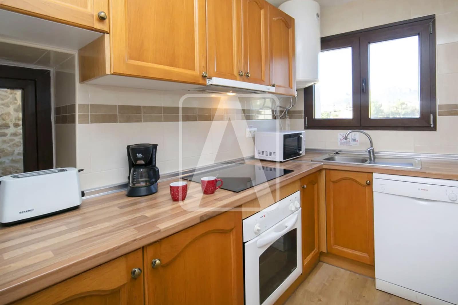 5 bedroom Villa for sale in Calpe / Calp with pool garage - € 766,000 (Ref: 5152839)