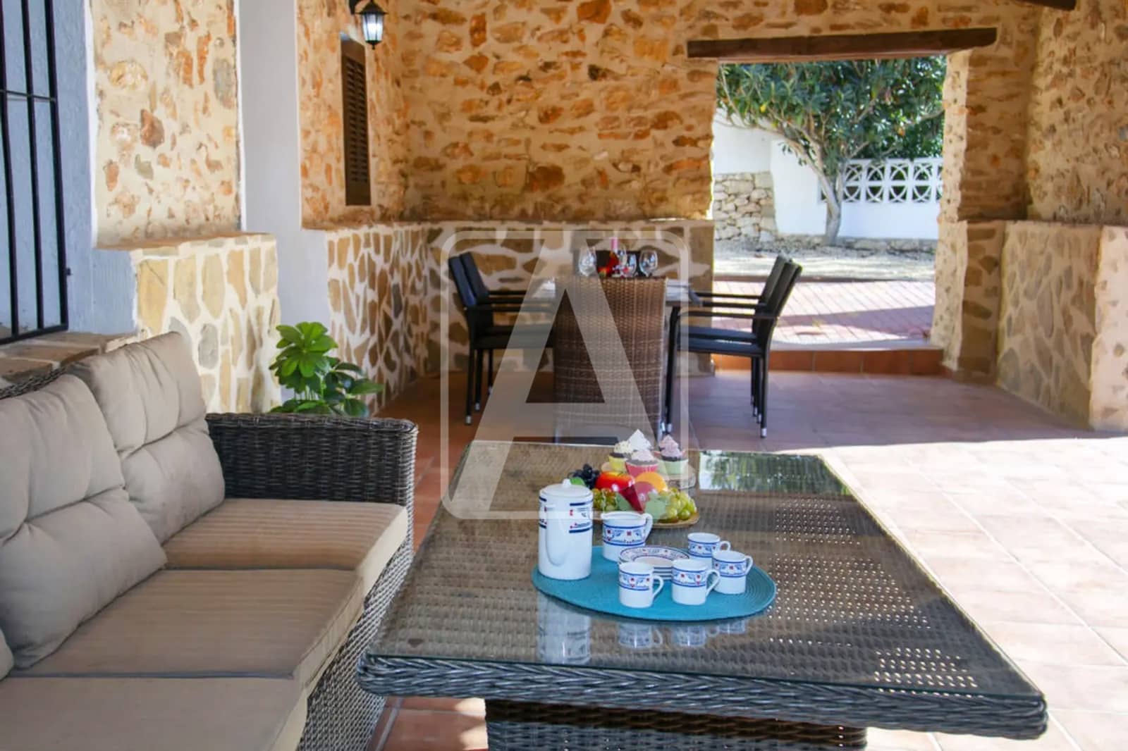 5 bedroom Villa for sale in Calpe / Calp with pool garage - € 766,000 (Ref: 5152839)