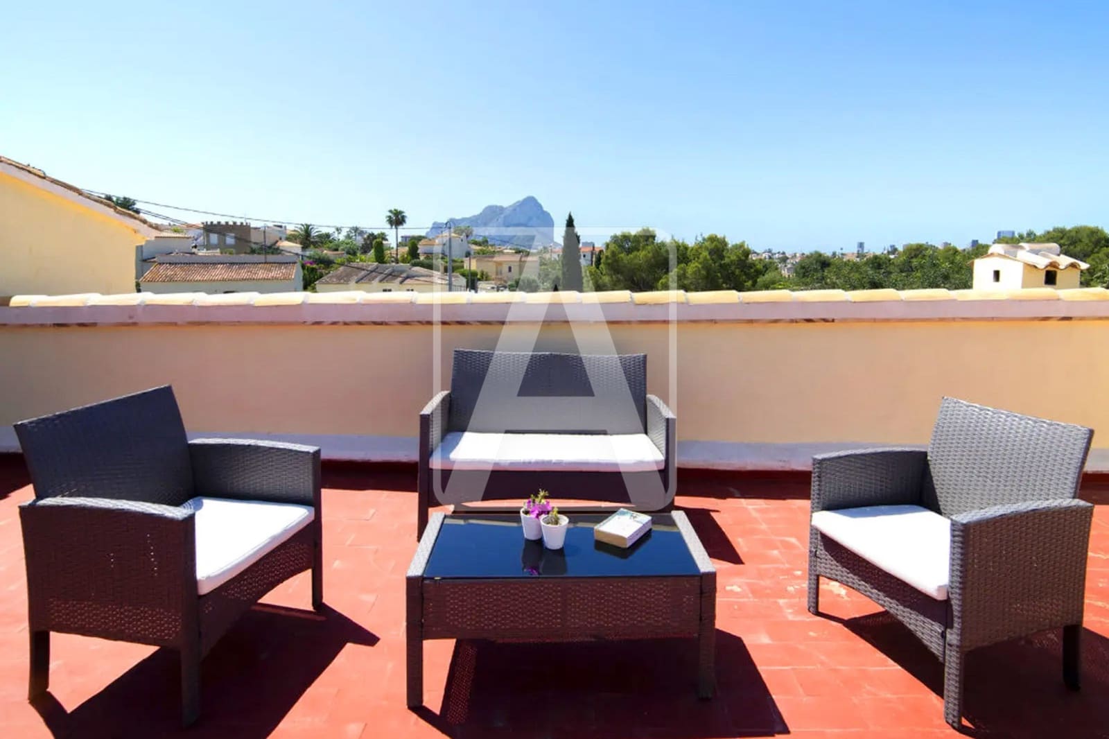 5 bedroom Villa for sale in Calpe / Calp with pool garage - € 766,000 (Ref: 5152839)