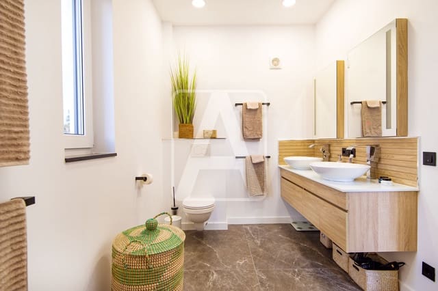 Chalet de 4 habitaciones en Calpe / Calp en venta con piscina garaje - 1.370.000 € (Ref: 5533495)