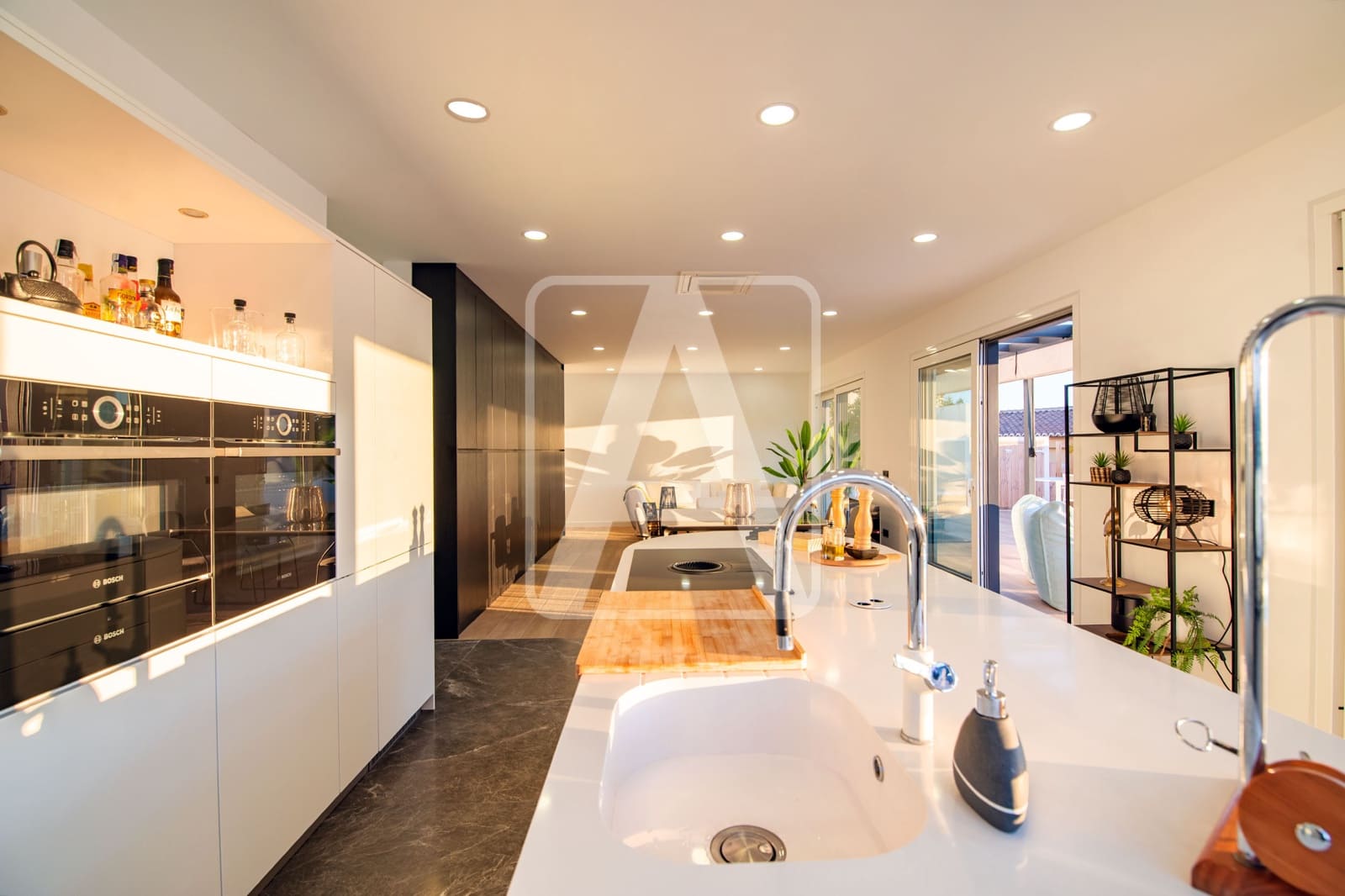 Chalet de 4 habitaciones en Calpe / Calp en venta con piscina garaje - 1.370.000 € (Ref: 5533495)