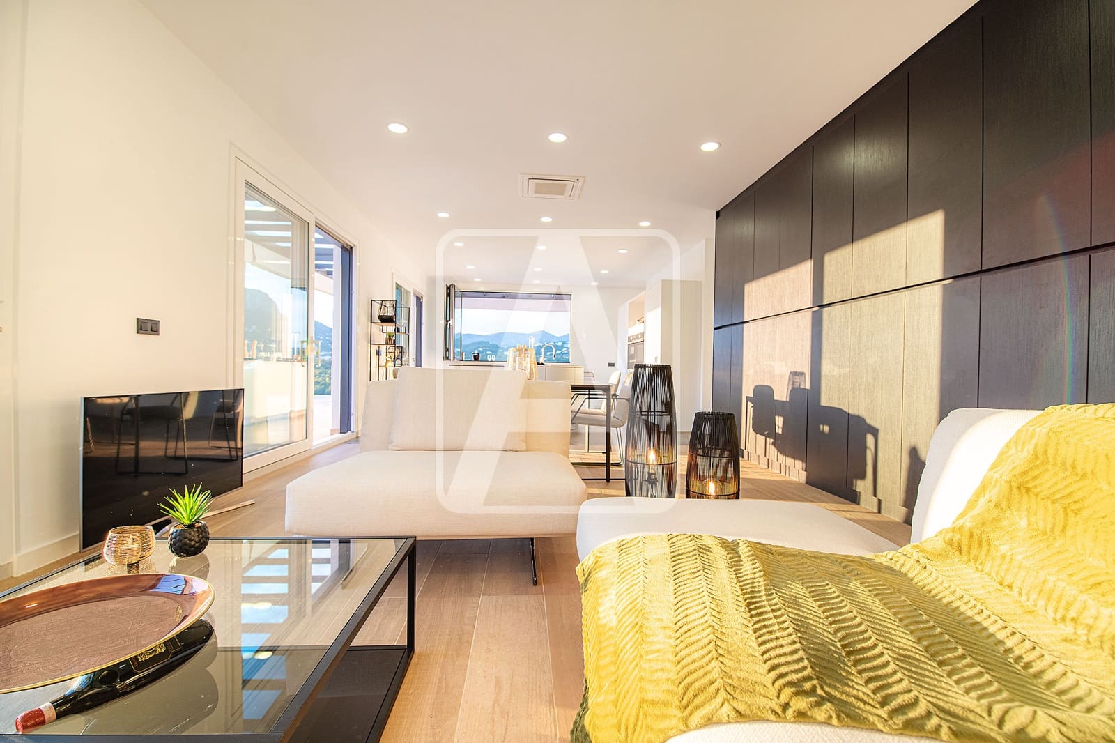 Chalet de 4 habitaciones en Calpe / Calp en venta con piscina garaje - 1.370.000 € (Ref: 5533495)