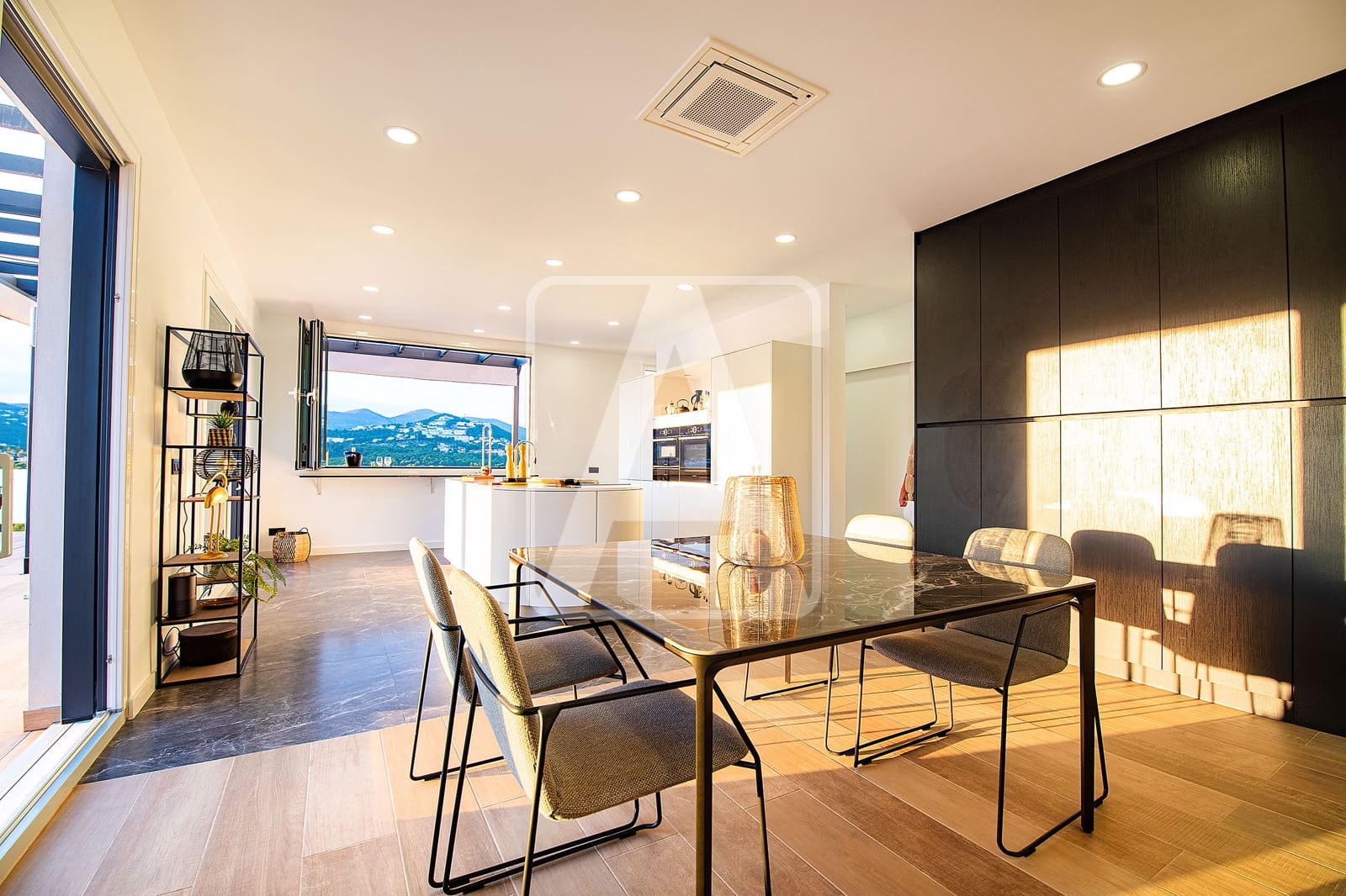 Chalet de 4 habitaciones en Calpe / Calp en venta con piscina garaje - 1.370.000 € (Ref: 5533495)