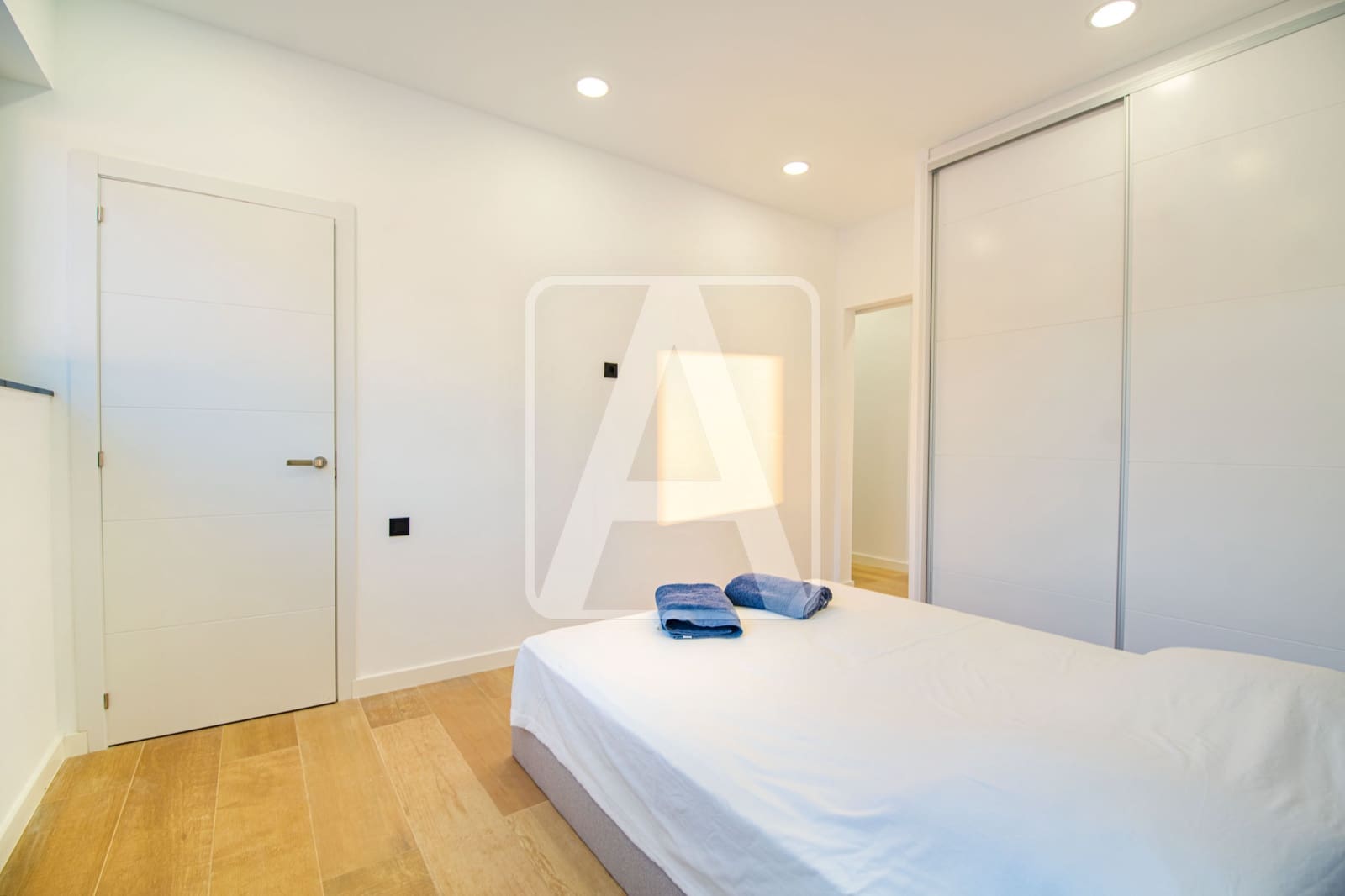 Chalet de 4 habitaciones en Calpe / Calp en venta con piscina garaje - 1.370.000 € (Ref: 5533495)