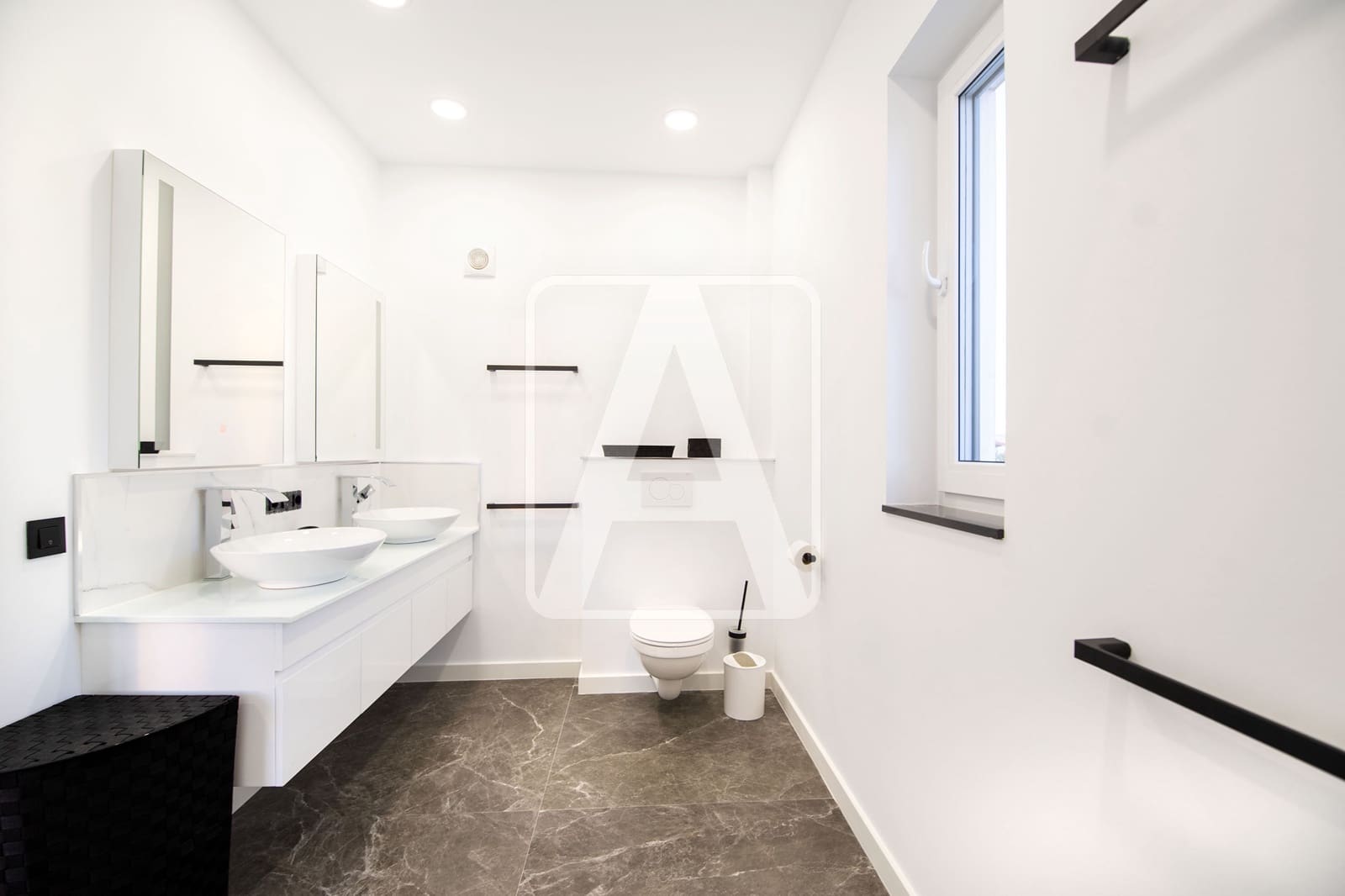 Chalet de 4 habitaciones en Calpe / Calp en venta con piscina garaje - 1.370.000 € (Ref: 5533495)