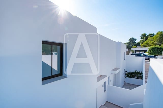 3 chambre Villa/Maison Mitoyenne à vendre à Moraira, Teulada-Moraira avec piscine garage - 690 000 € (Ref: 5644326)