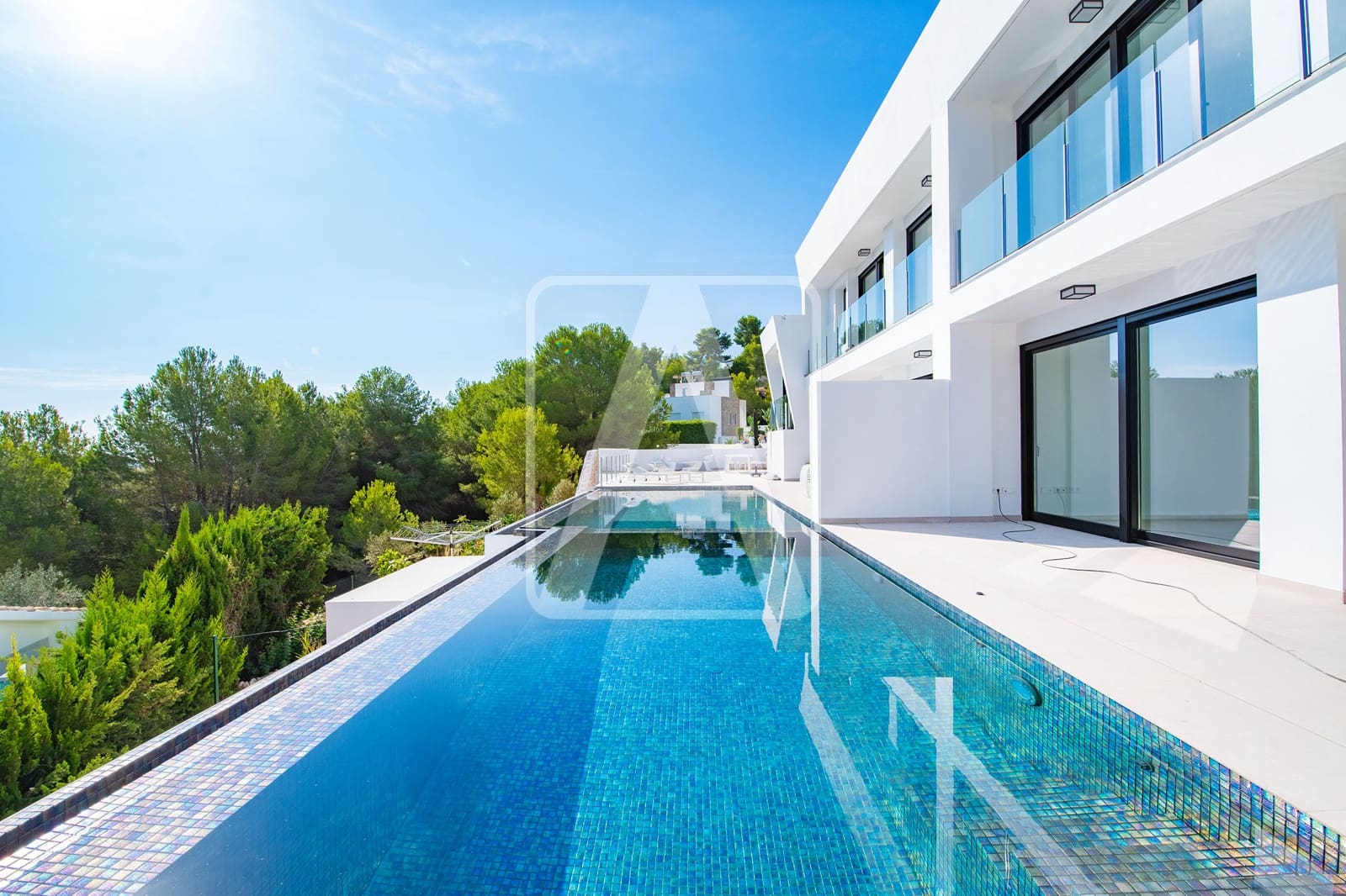 3 soveværelse Rækkehus til salg i Moraira med swimmingpool garage - € 690.000 (Ref: 5644326)