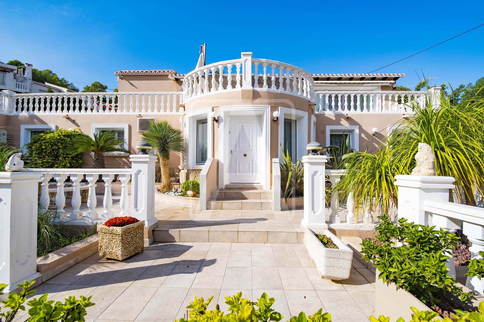 Chalet de 5 habitaciones en Moraira en venta con piscina garaje - 1.365.000 € (Ref: 5716333)