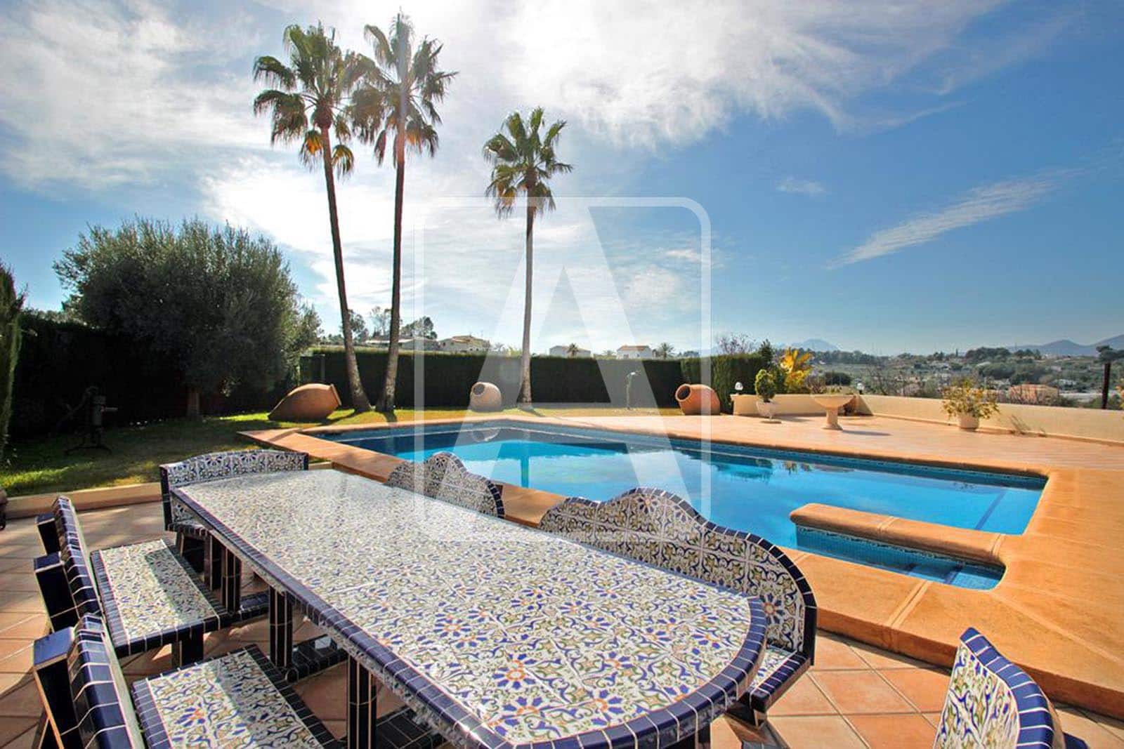 8 soveværelse Finca/Landehus til salg i Benissa med swimmingpool garage - € 1.795.000 (Ref: 5979486)