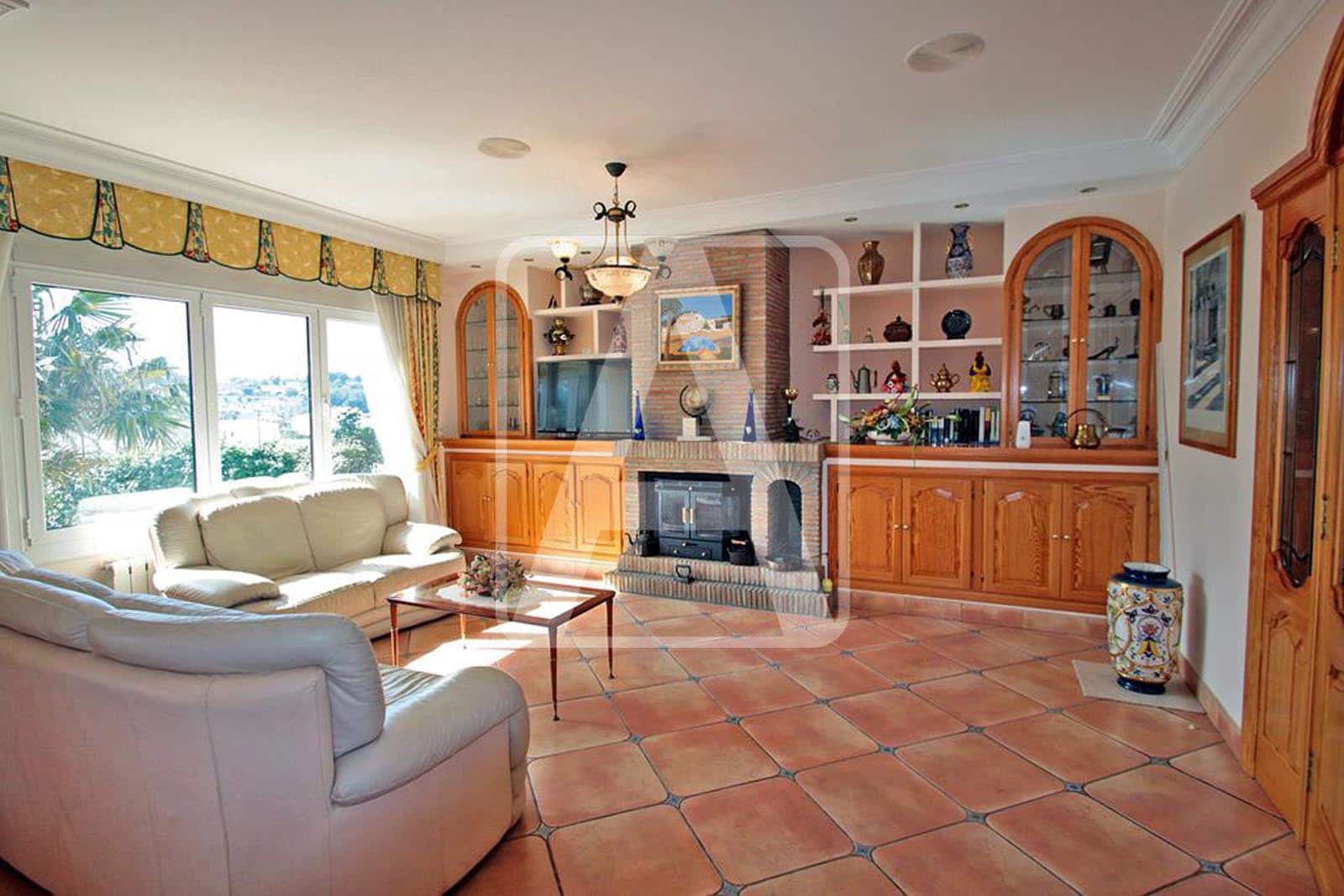 8 soveværelse Finca/Landehus til salg i Benissa med swimmingpool garage - € 1.795.000 (Ref: 5979486)