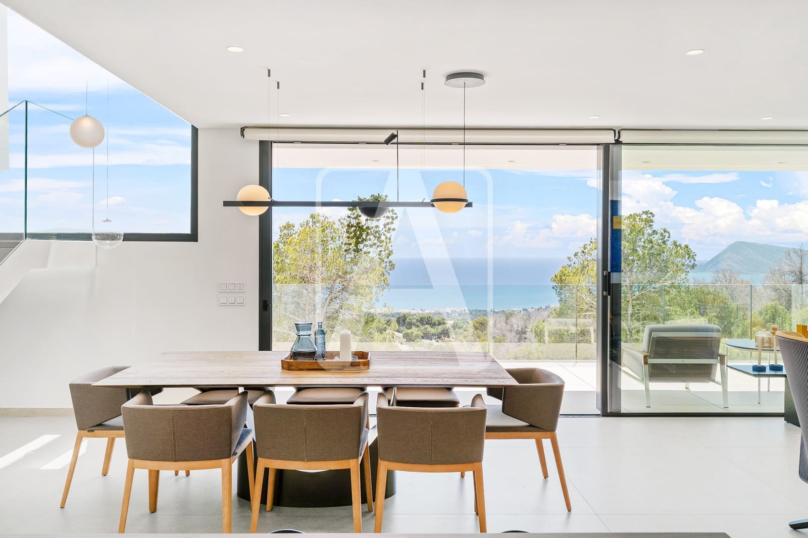 4 bedroom Villa for sale in Altea with pool garage - € 2,135,000 (Ref: 6033506)