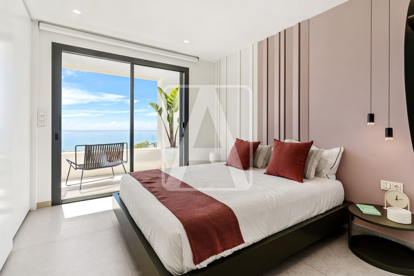 4 bedroom Villa for sale in Altea with pool garage - € 2,135,000 (Ref: 6033506)