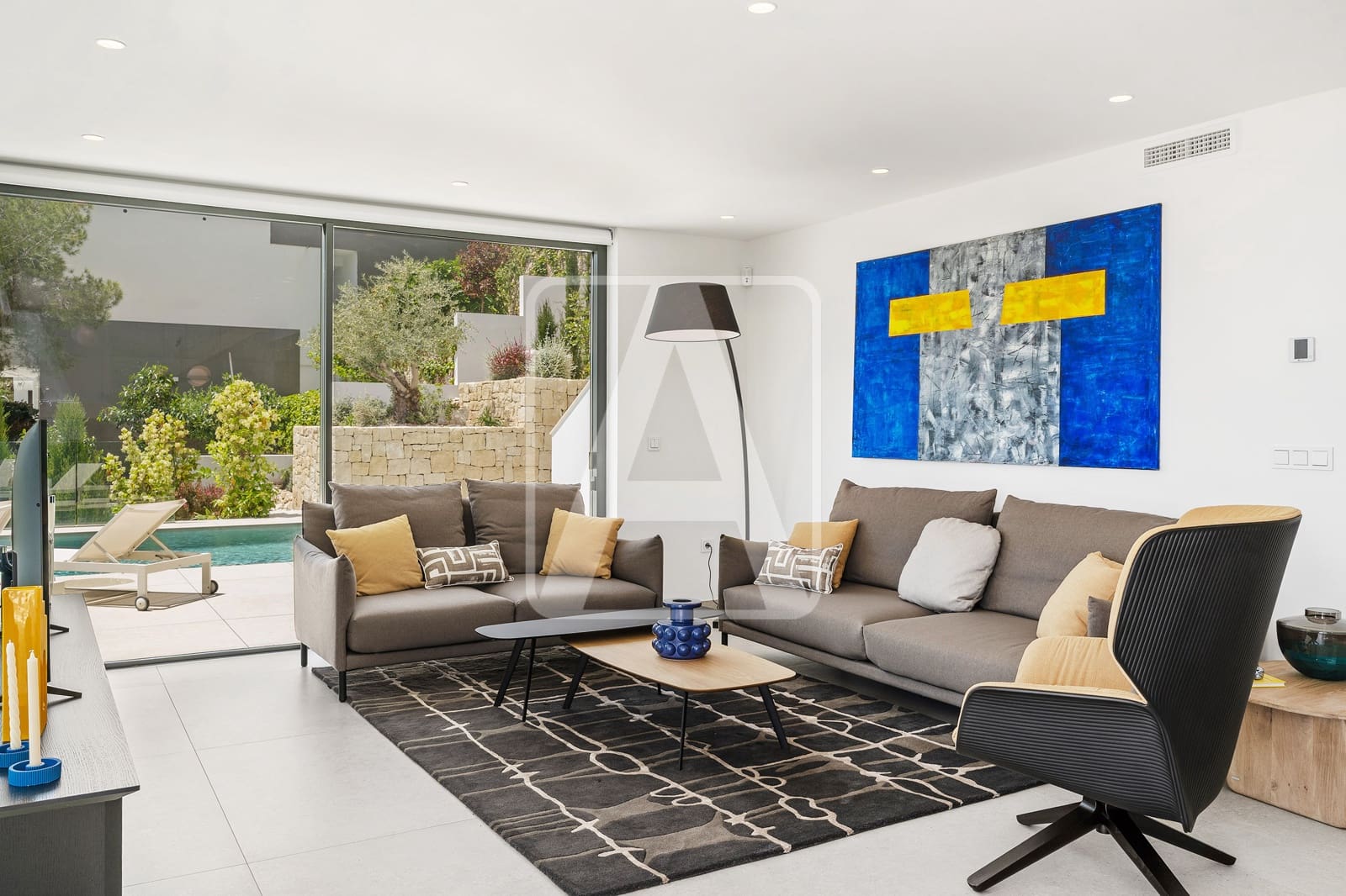 4 bedroom Villa for sale in Altea with pool garage - € 2,135,000 (Ref: 6033506)