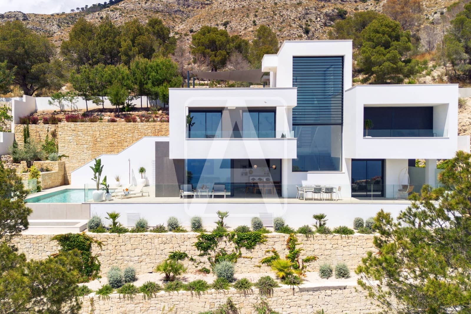 4 bedroom Villa for sale in Altea with pool garage - € 2,135,000 (Ref: 6033506)