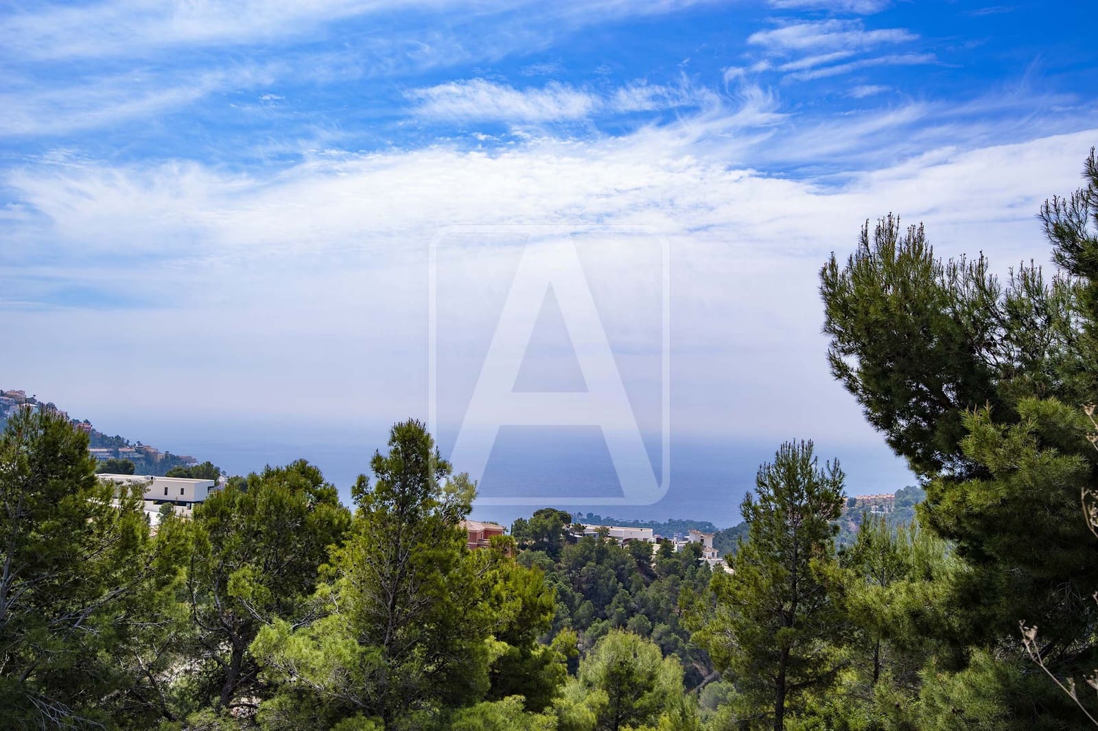 4 bedroom Villa for sale in Altea with pool garage - € 2,800,000 (Ref: 6084809)