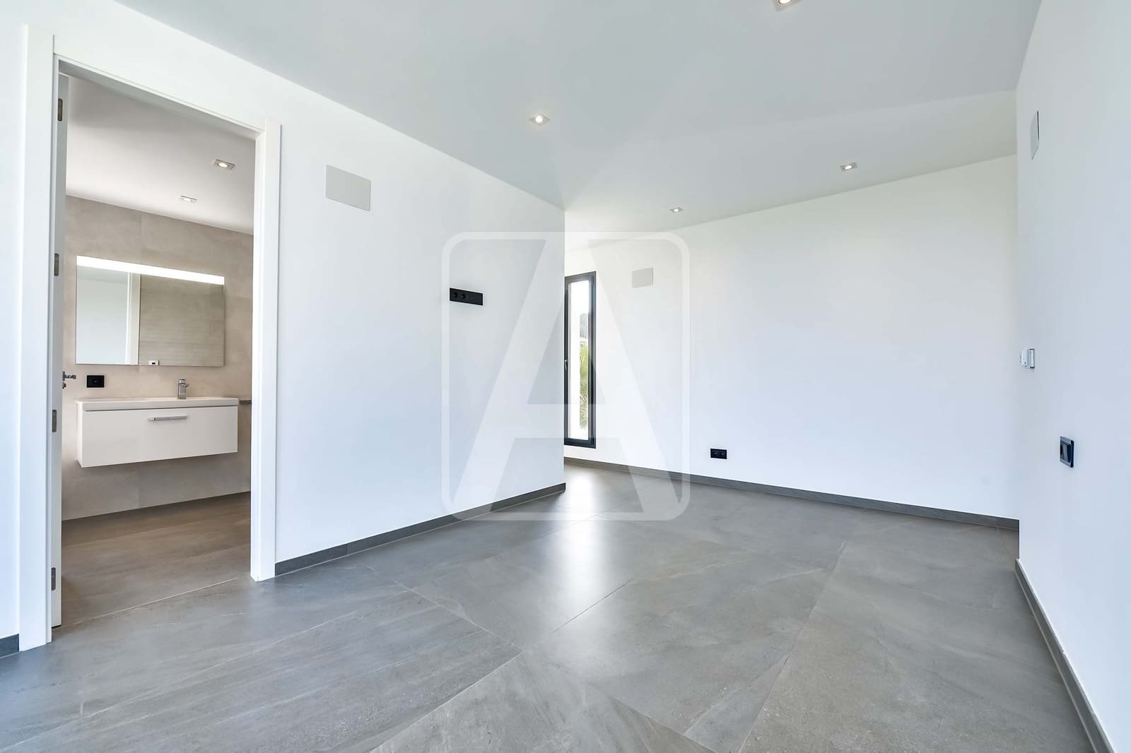 3 soveværelse Villa til salg i Javea / Xabia med swimmingpool garage - € 1.620.000 (Ref: 6240505)