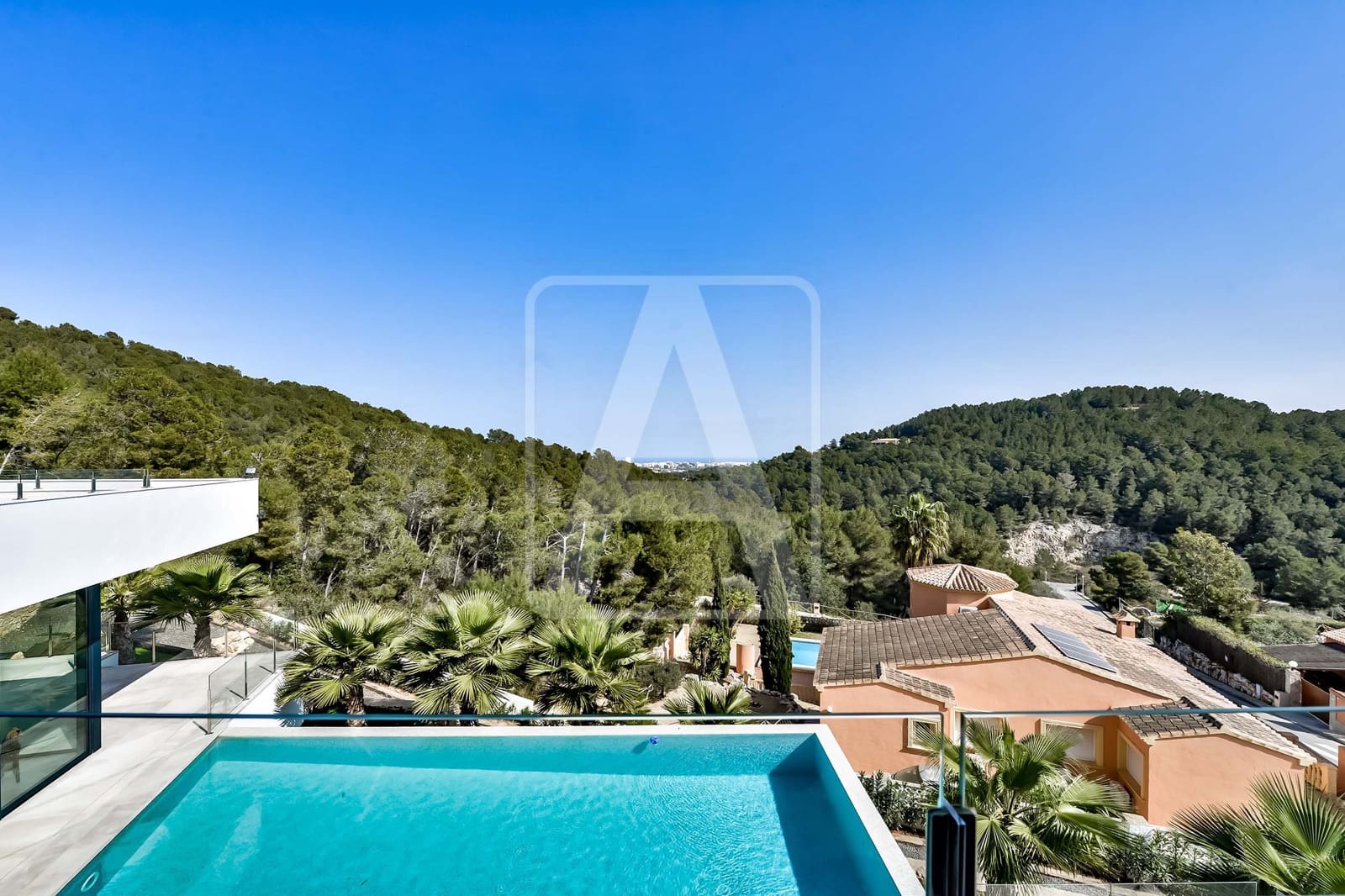 3 soveværelse Villa til salg i Javea / Xabia med swimmingpool garage - € 1.620.000 (Ref: 6240505)