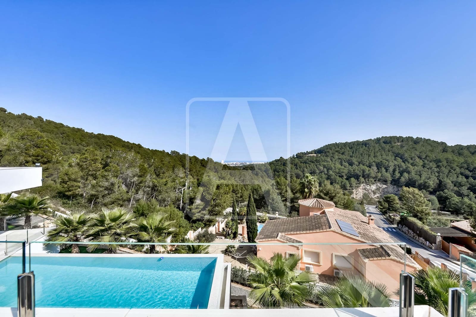 3 soveværelse Villa til salg i Javea / Xabia med swimmingpool garage - € 1.620.000 (Ref: 6240505)