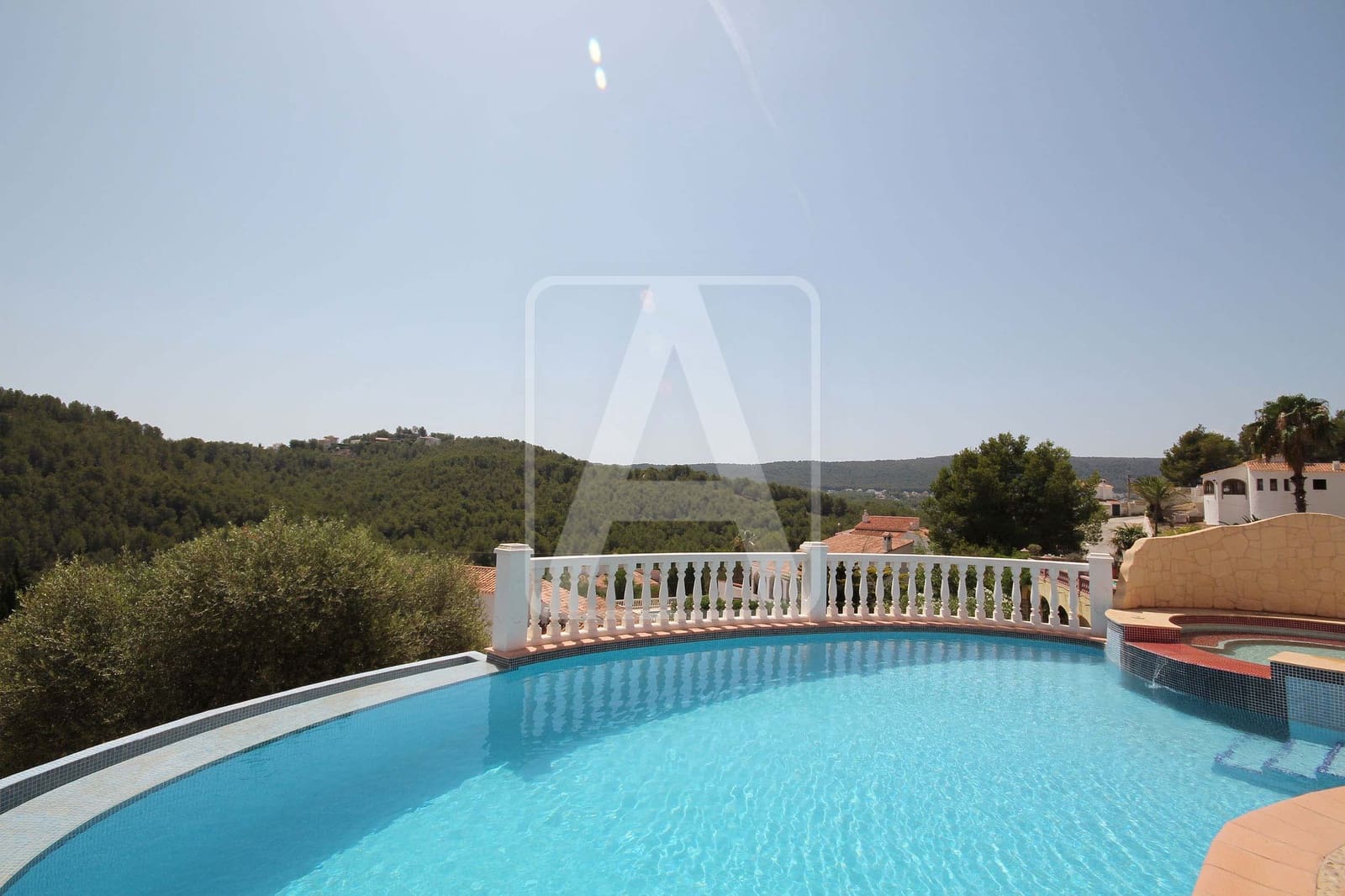 3 makuuhuone Huvila myytävänä paikassa Javea / Xabia mukana uima-altaan 
autotalli - 750 000 € (Ref: 6240507)