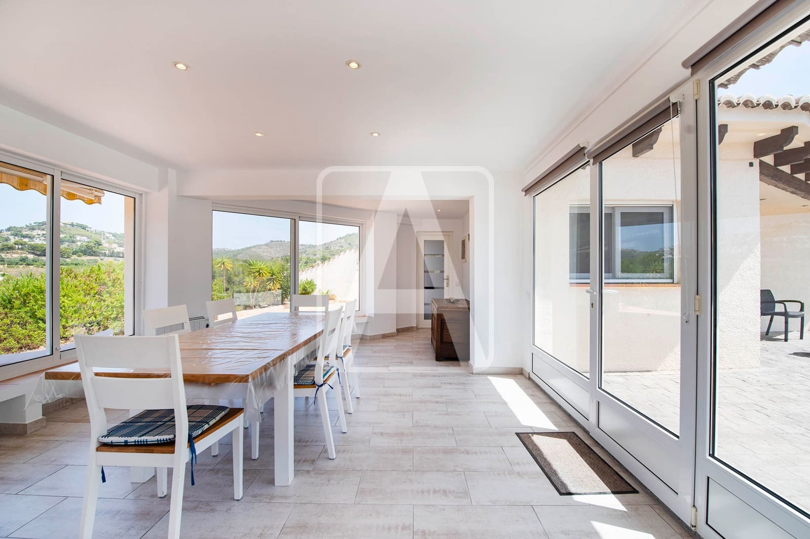 5 chambre Villa/Maison à vendre à Calpe / Calp avec piscine garage - 1 150 000 € (Ref: 6276952)